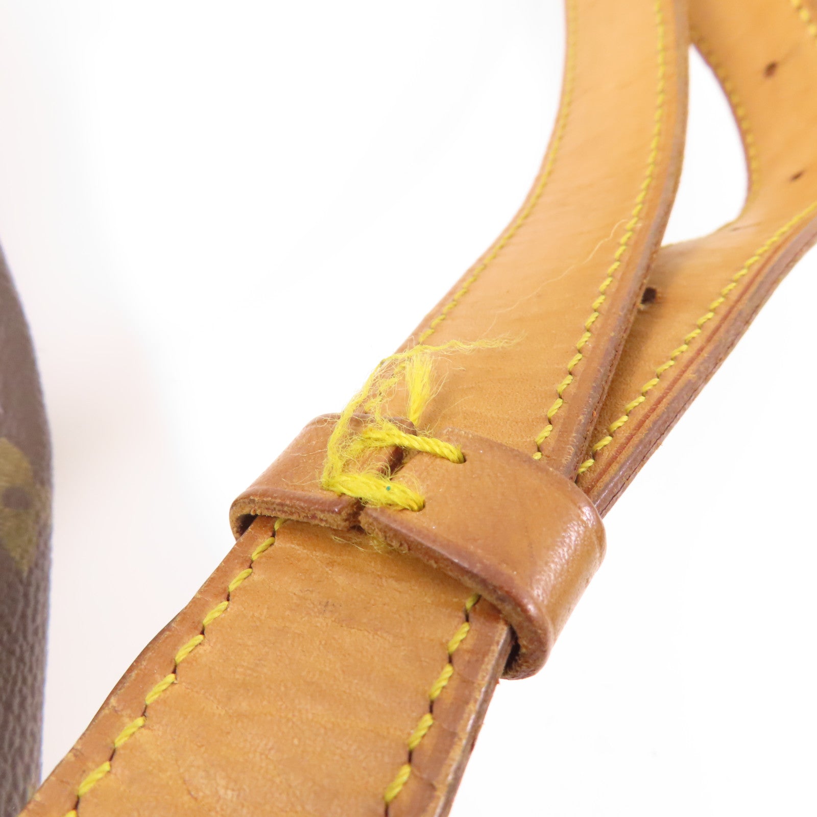 LOUIS VUITTON LV GHW Saumur 35 Crossbody Shoulder Bag M42254 Monogram Brown