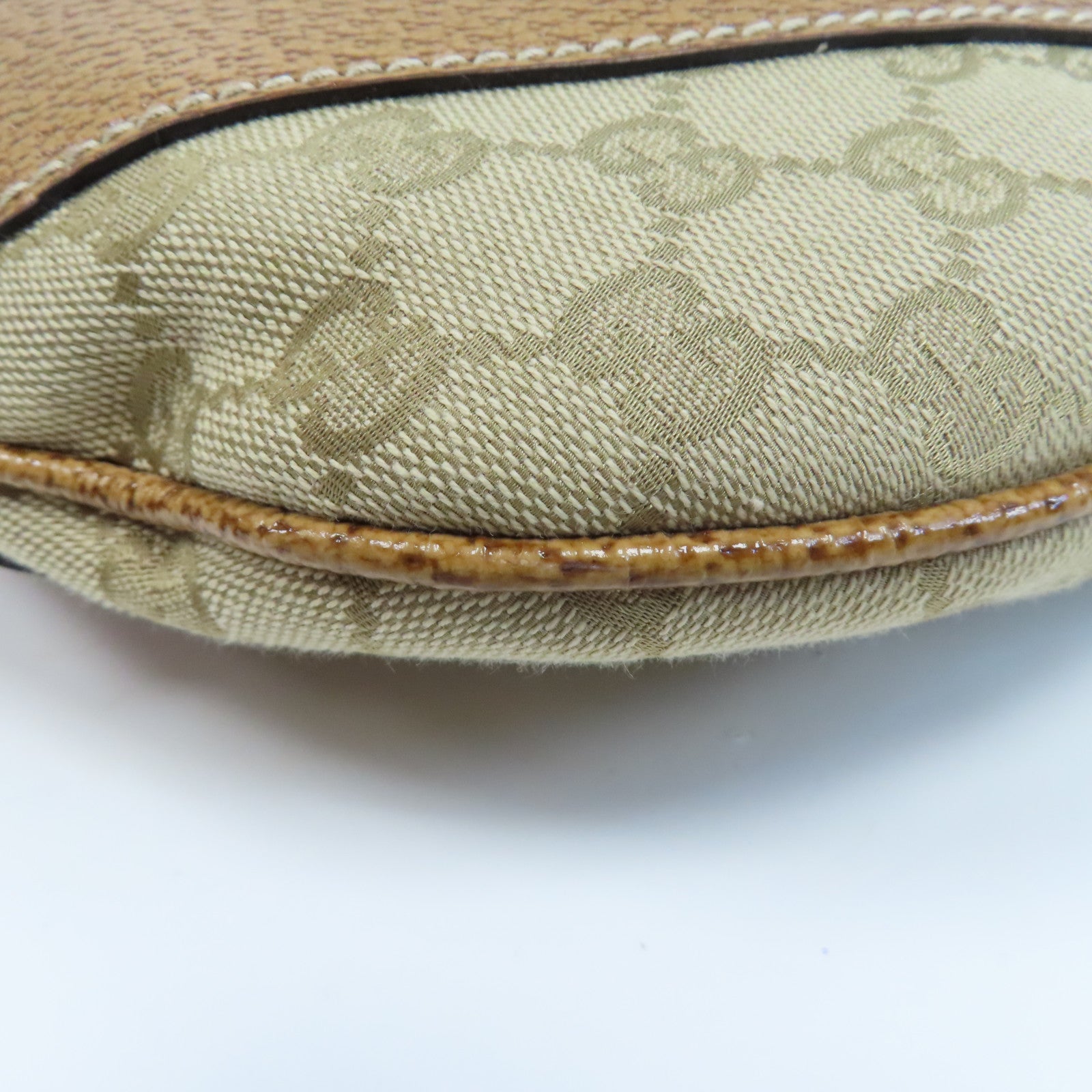 GUCCI 帆布Shoulder Bag銀扣肩背袋米色/啡色