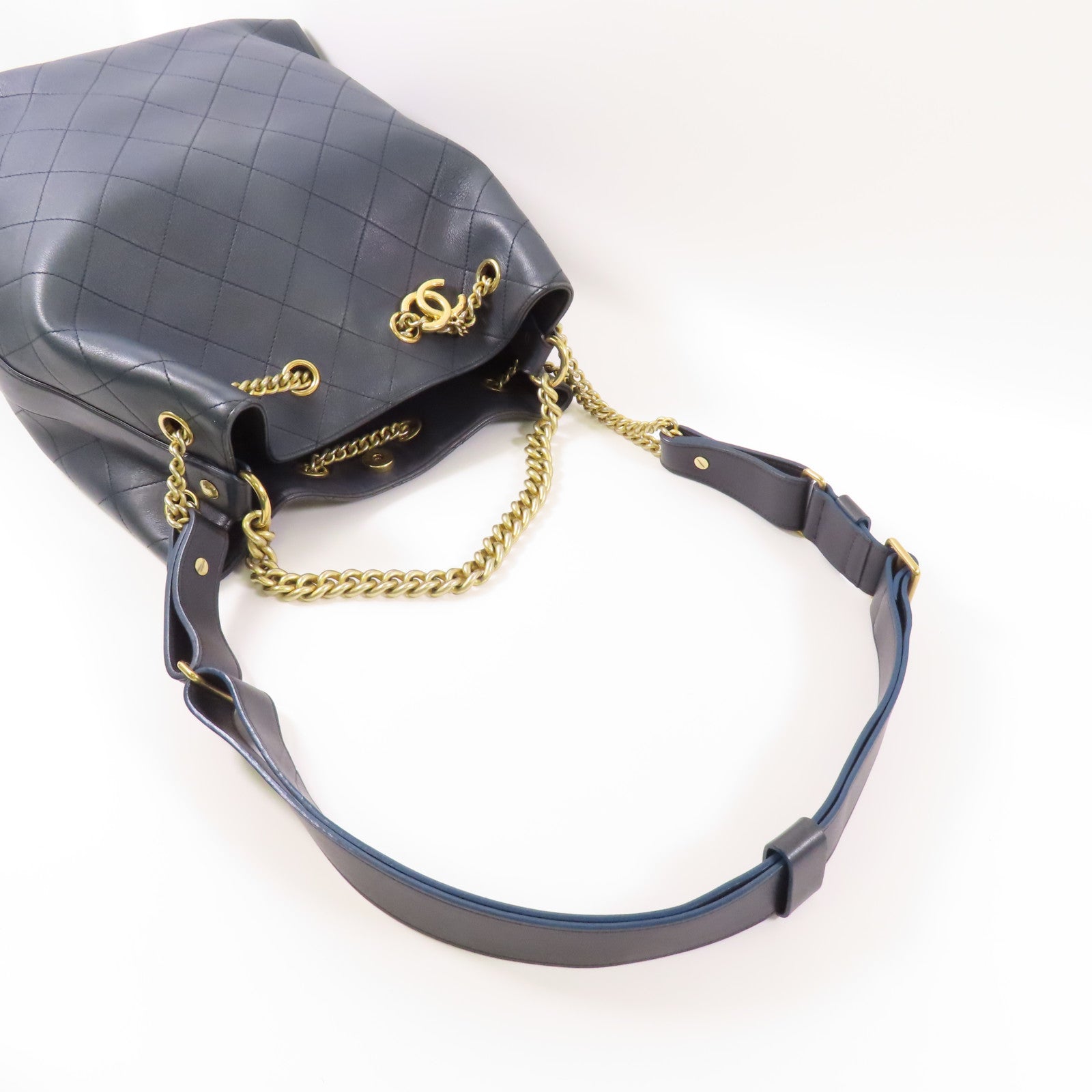 CHANEL 牛皮皮革2 Way Bag金扣鏈帶手挽肩背兩用袋