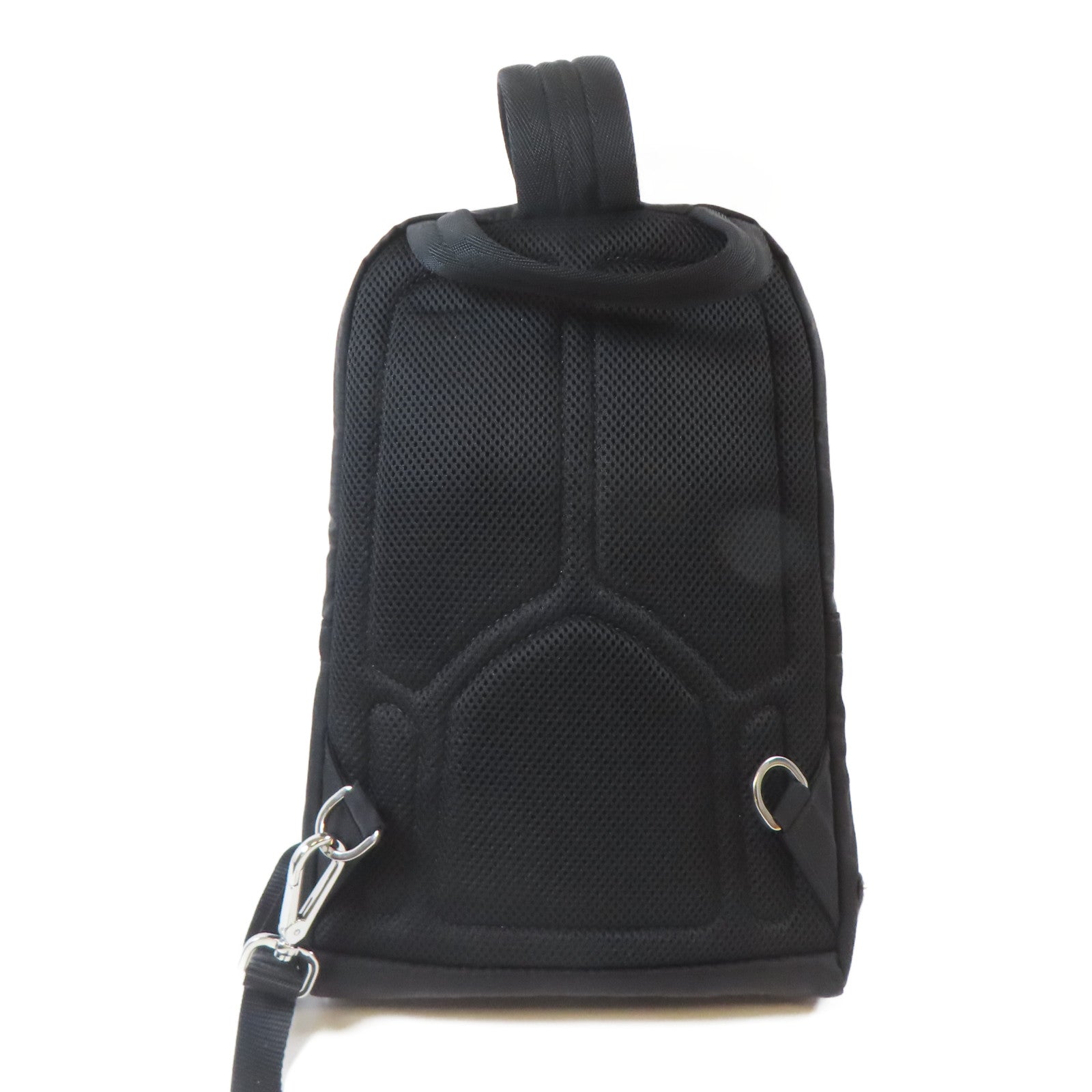 PRADA 尼龍Backpack銀扣背包黑色