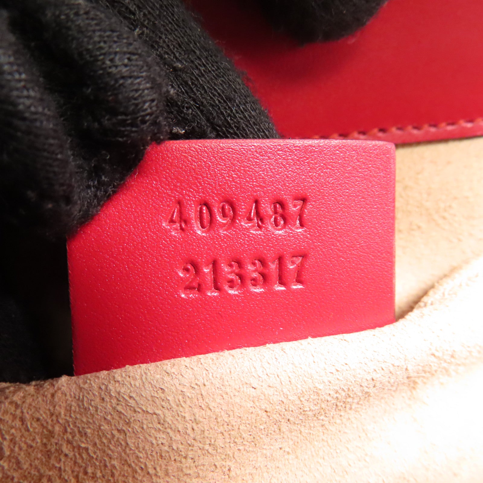 GUCCI 牛皮皮革Padlock金扣鏈帶肩背袋