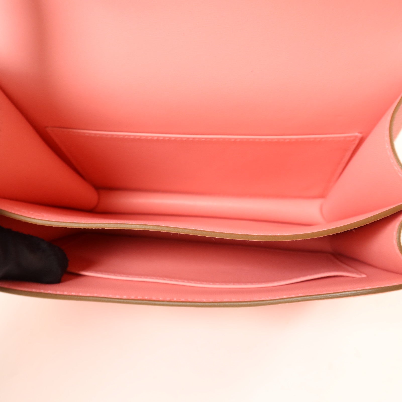 HERMES Epsom皮革Constance Mini肩背袋Rose Confetti