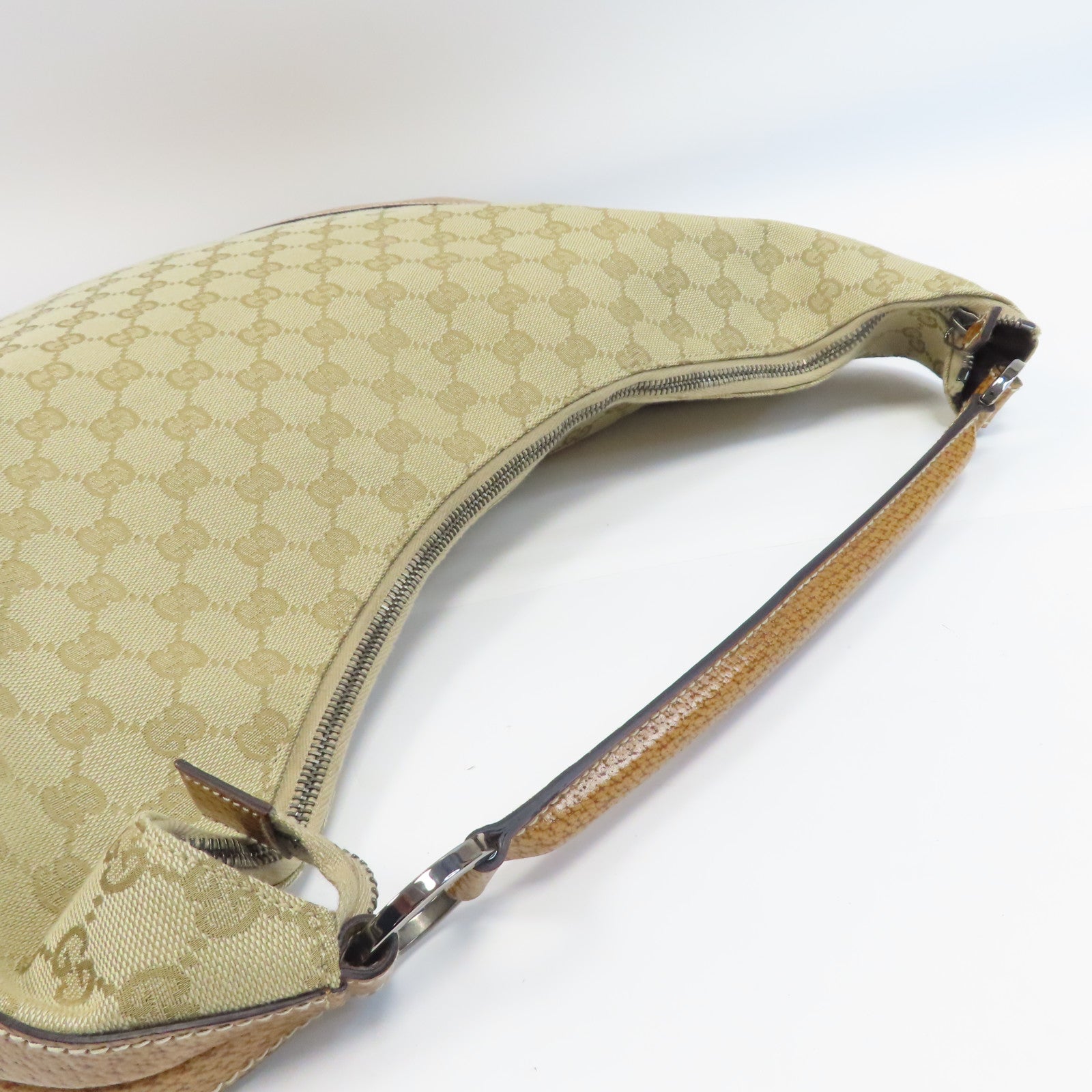 GUCCI 帆布Shoulder Bag銀扣肩背袋米色/啡色