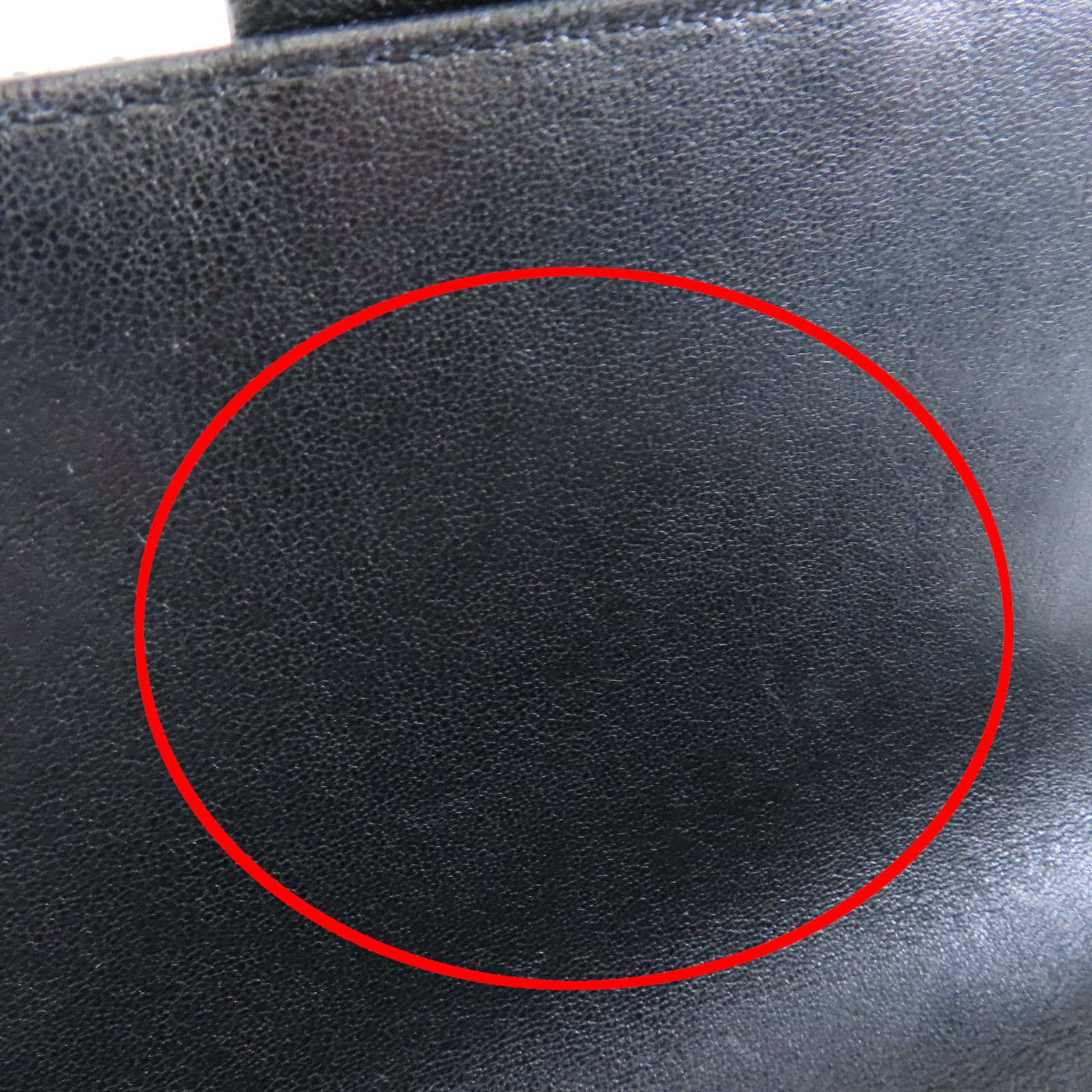CHANEL 菱格牛皮皮革Chain Shoulder金扣鏈帶肩背袋黑色
