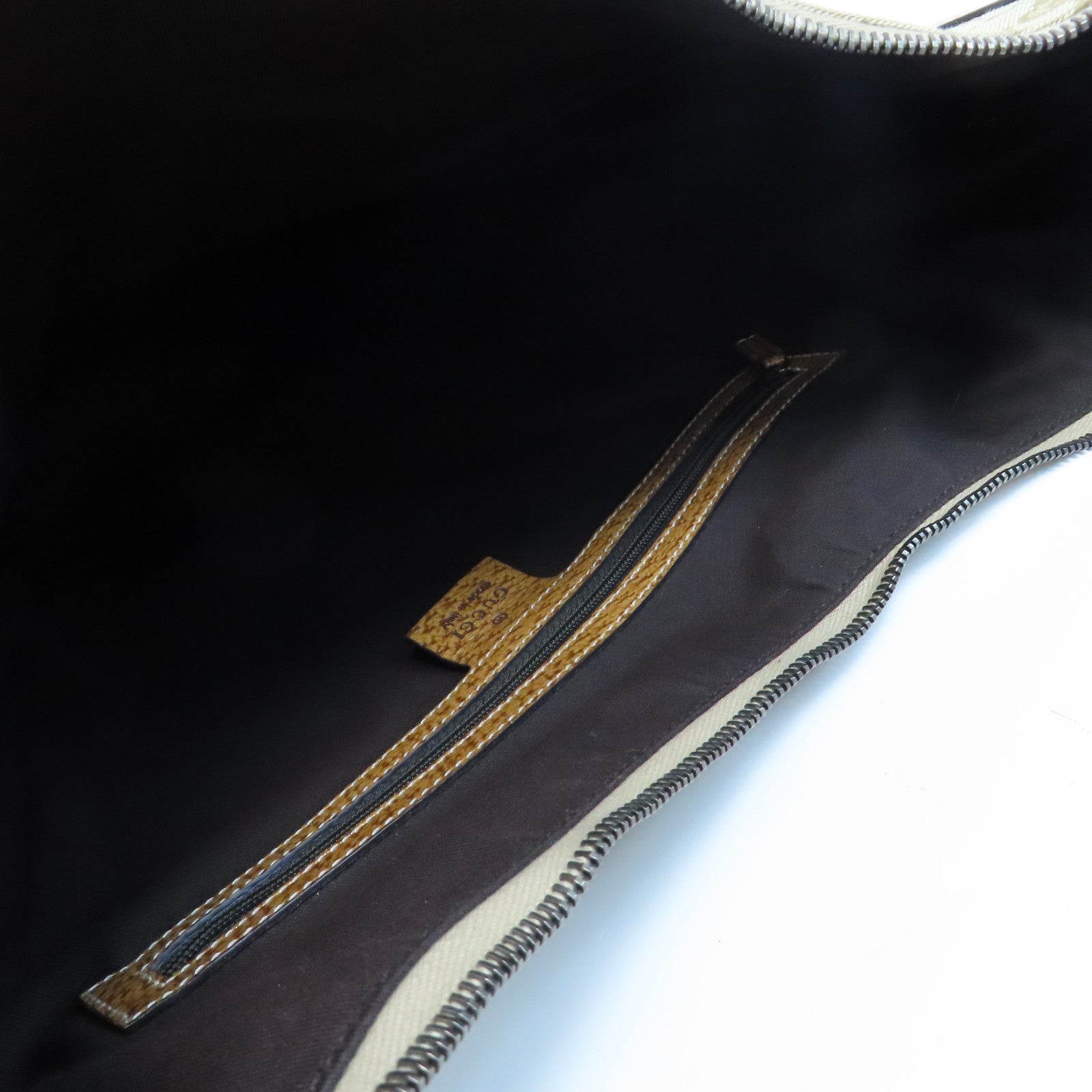 GUCCI 帆布Shoulder Bag銀扣肩背袋米色/啡色