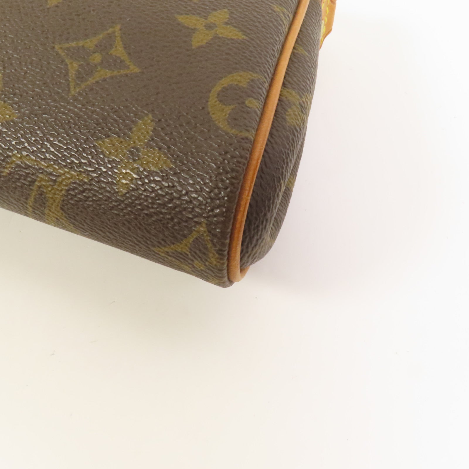 LOUIS VUITTON Monogram Eva金扣肩背袋