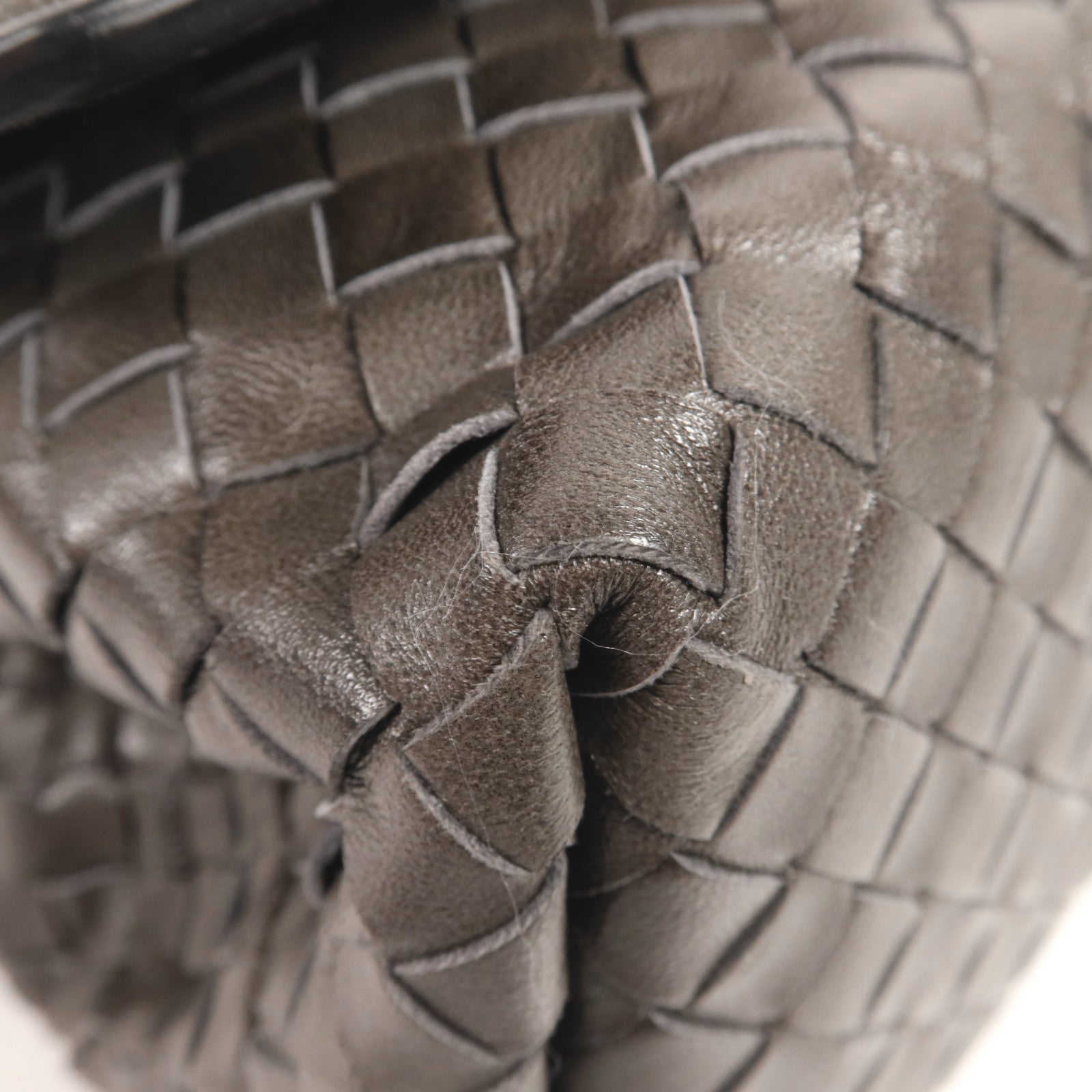 BOTTEGA VENETA 羊皮皮革Knot Bag金扣肩背袋