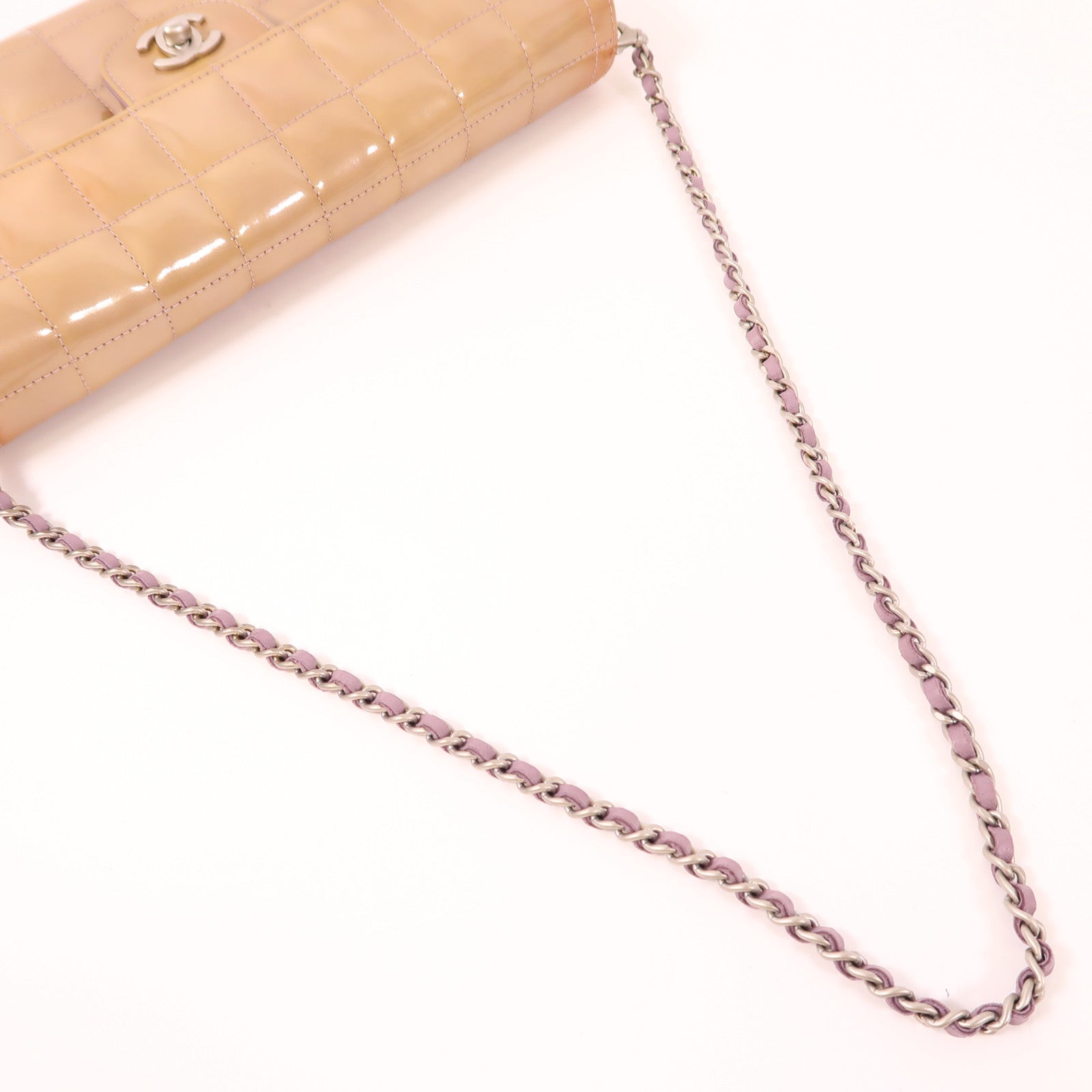 CHANEL 漆皮皮革Chain Shoulder銀扣鏈帶肩背袋