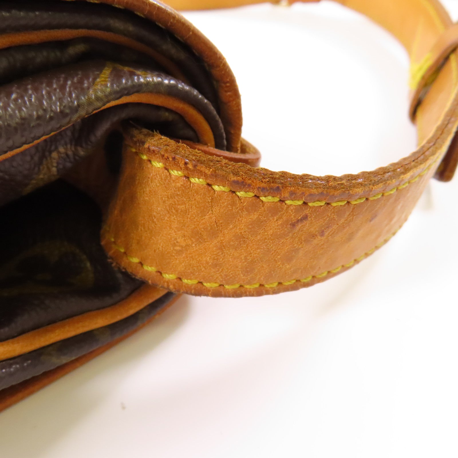 LOUIS VUITTON LV GHW Saumur 35 Crossbody Shoulder Bag M42254 Monogram Brown