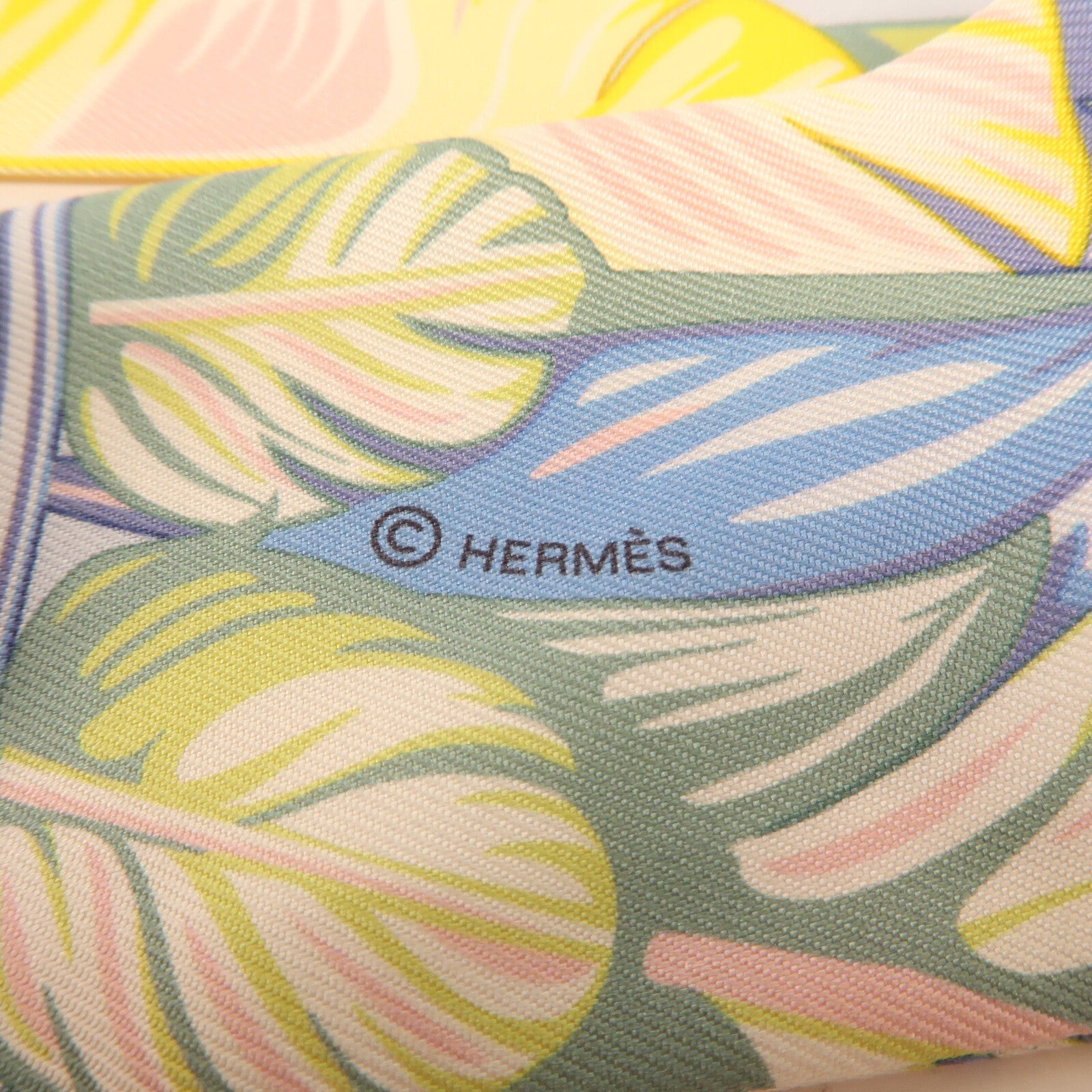 HERMES 絲質Twilly絲巾