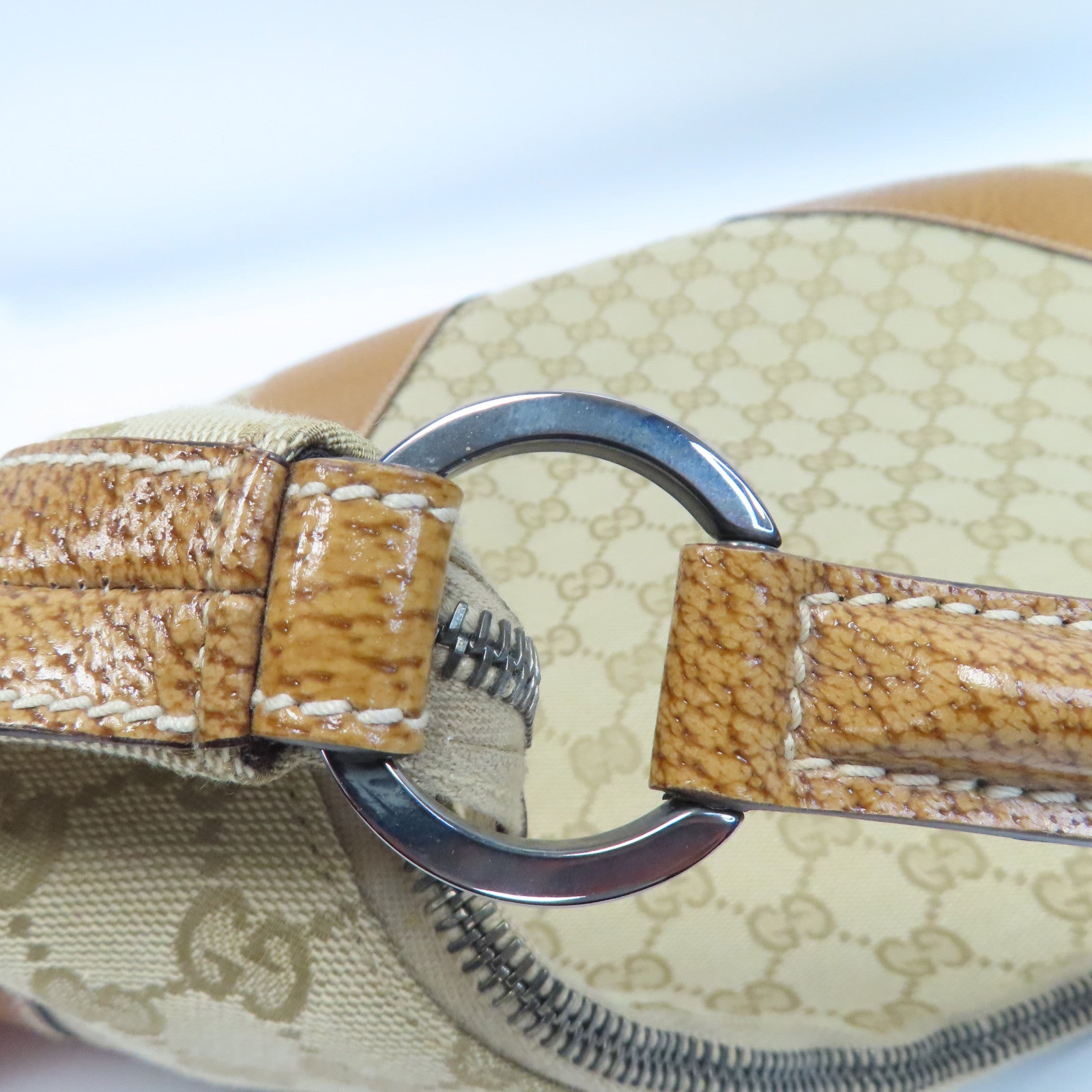 GUCCI 帆布Shoulder Bag銀扣肩背袋米色/啡色