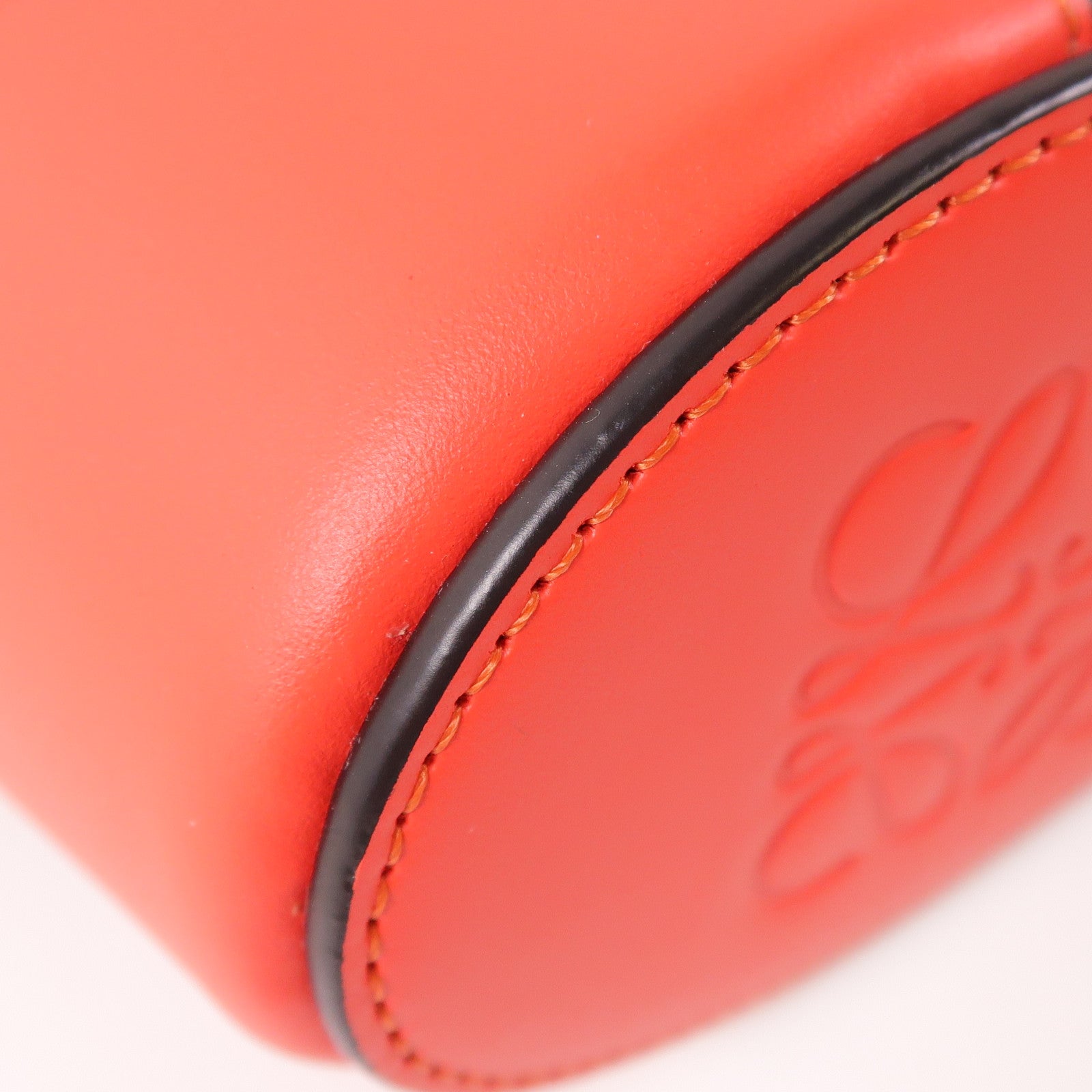 LOEWE 羊皮皮革Nano Balloon金扣手挽肩背兩用袋