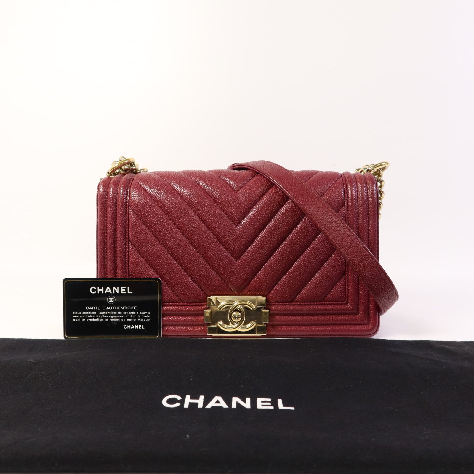 CHANEL 牛皮皮革Boy 25金扣鏈帶肩背袋