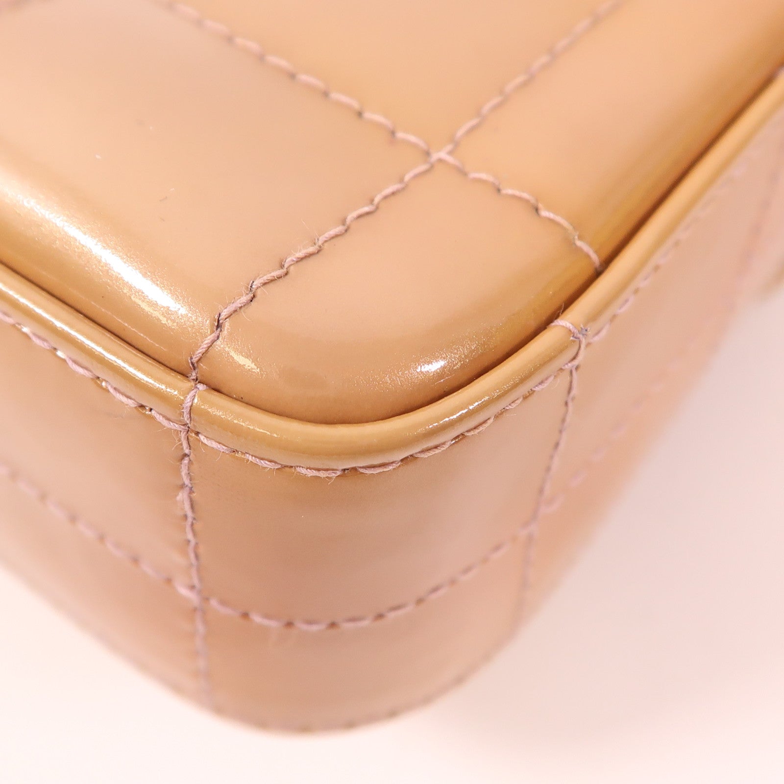 CHANEL 漆皮皮革Chain Shoulder銀扣鏈帶肩背袋