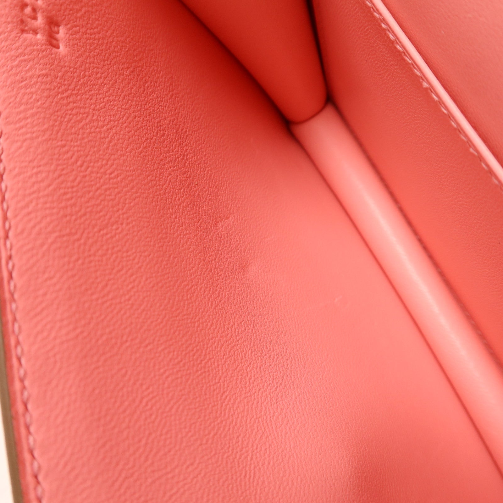 HERMES Epsom皮革Constance Mini肩背袋Rose Confetti