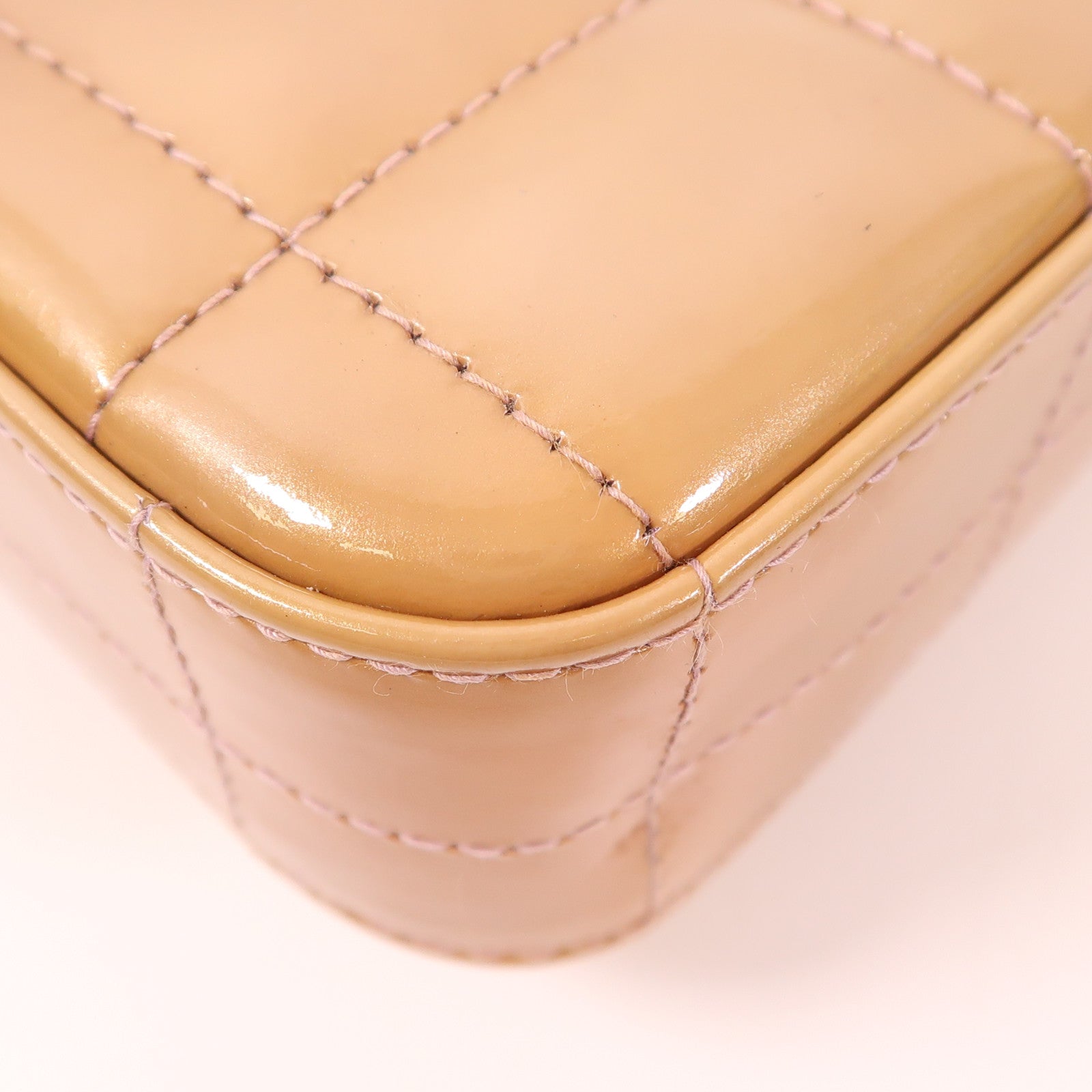 CHANEL 漆皮皮革Chain Shoulder銀扣鏈帶肩背袋