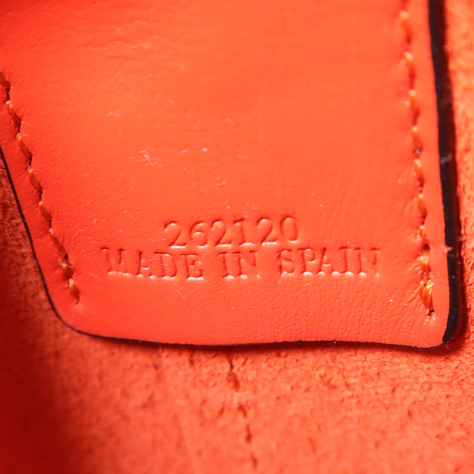 LOEWE 羊皮皮革Nano Balloon金扣手挽肩背兩用袋