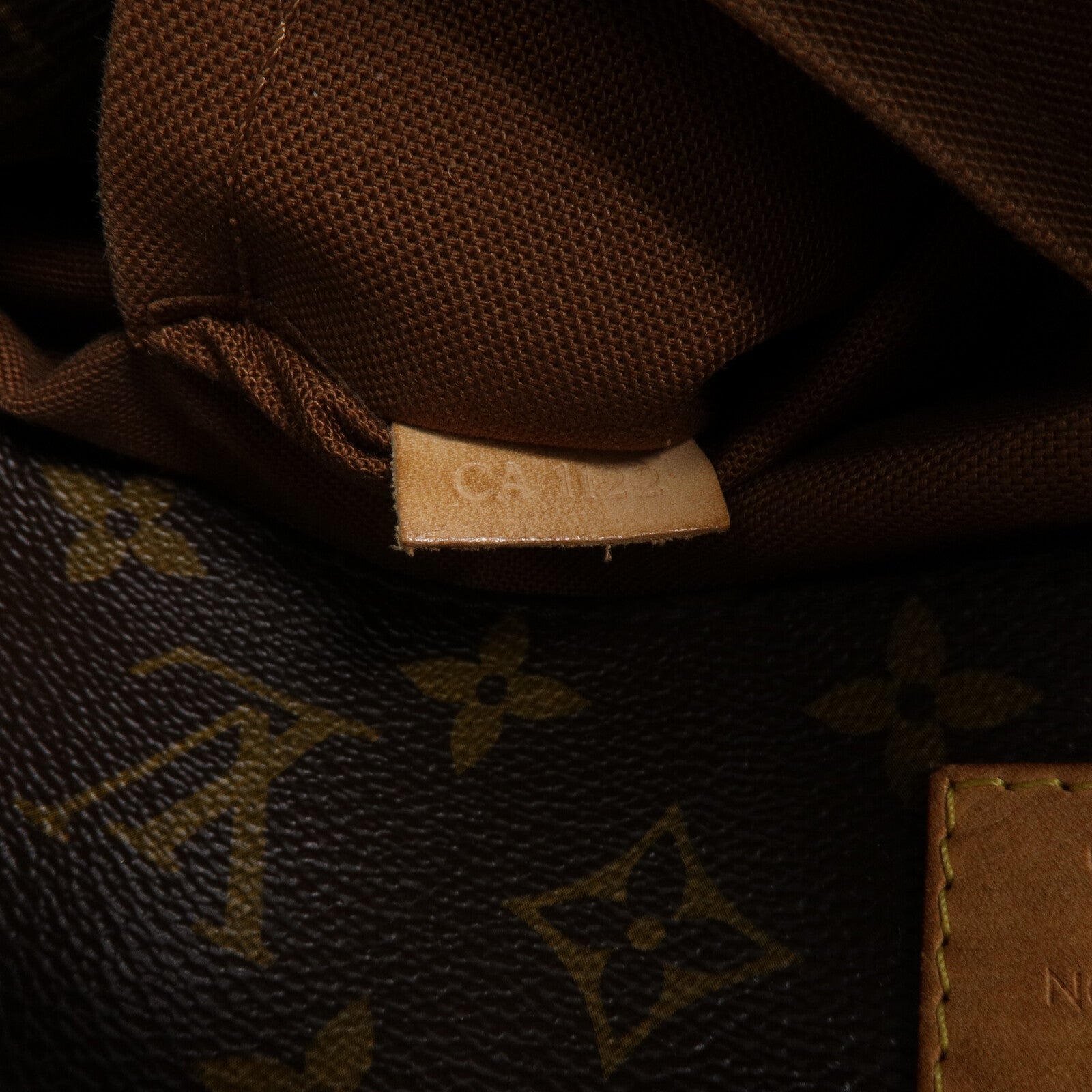 LOUIS VUITTON Monogram Sully PM肩背袋