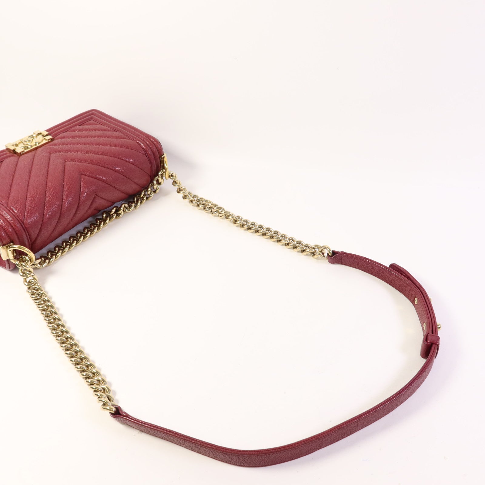 CHANEL 牛皮皮革Boy 25金扣鏈帶肩背袋