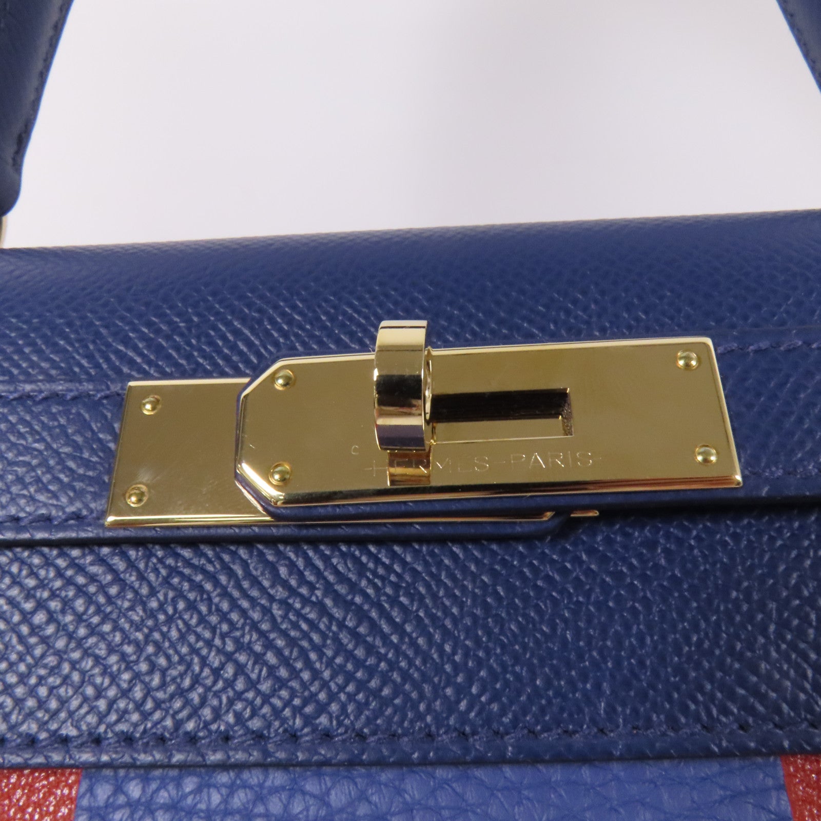 HERMES Epsom/Clemence皮革Kelly 28金扣手挽肩背兩用袋 Bleu Saphir/ Brique