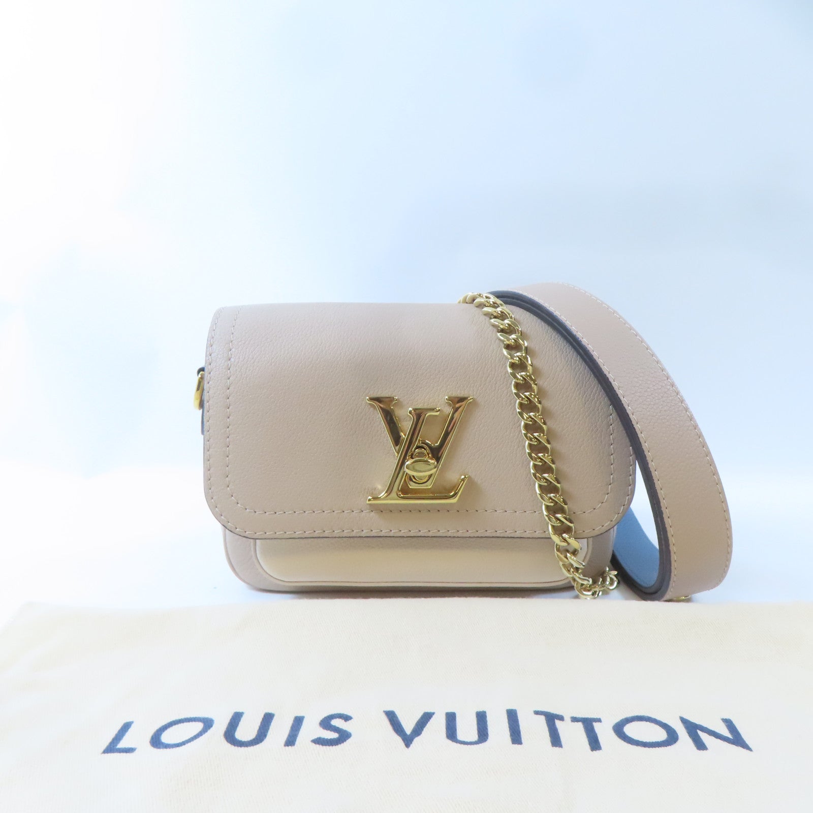 LOUIS VUITTON 牛皮皮革Lockme Tender金扣手挽肩背兩用袋米色/藍色