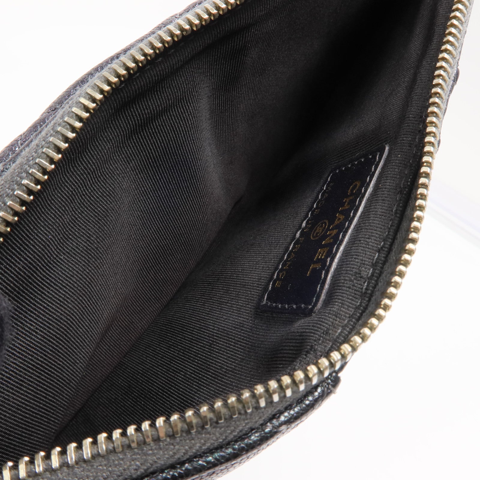 CHANEL 牛皮皮革Classic Phone Pouch With Zipper長錢包