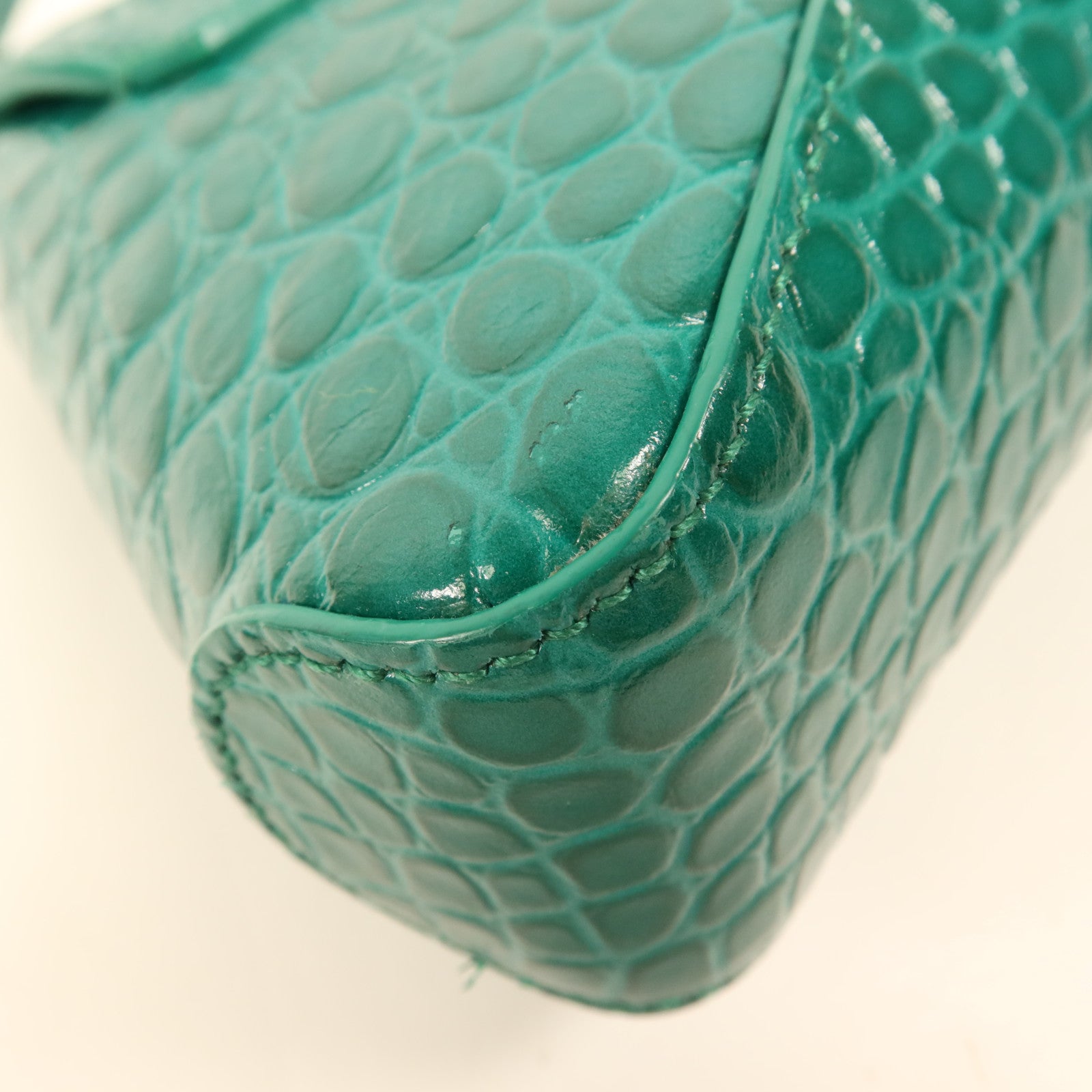 BALENCIAGA 牛皮皮革Shoulder Bag銀扣肩背袋