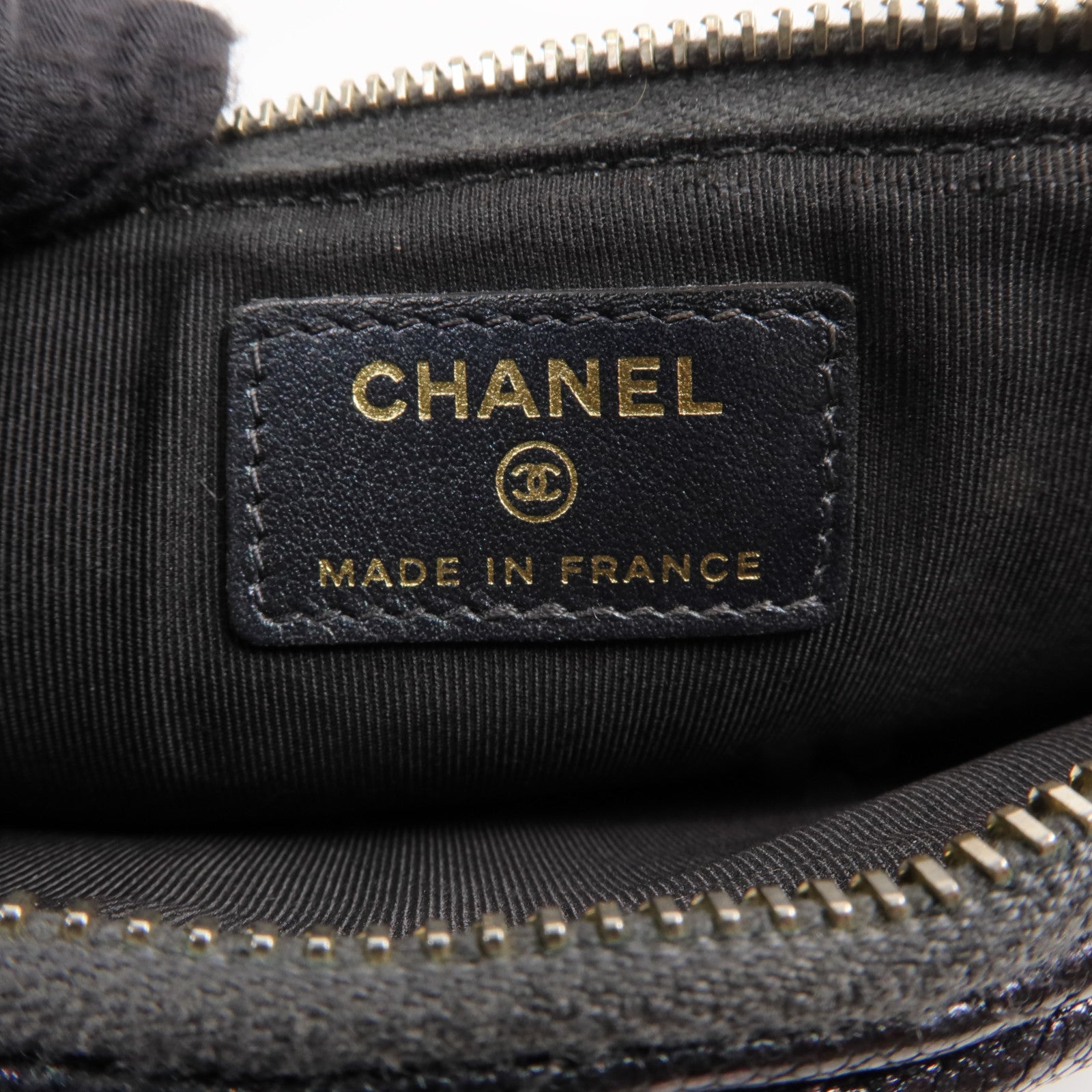 CHANEL 牛皮皮革Classic Phone Pouch With Zipper長錢包