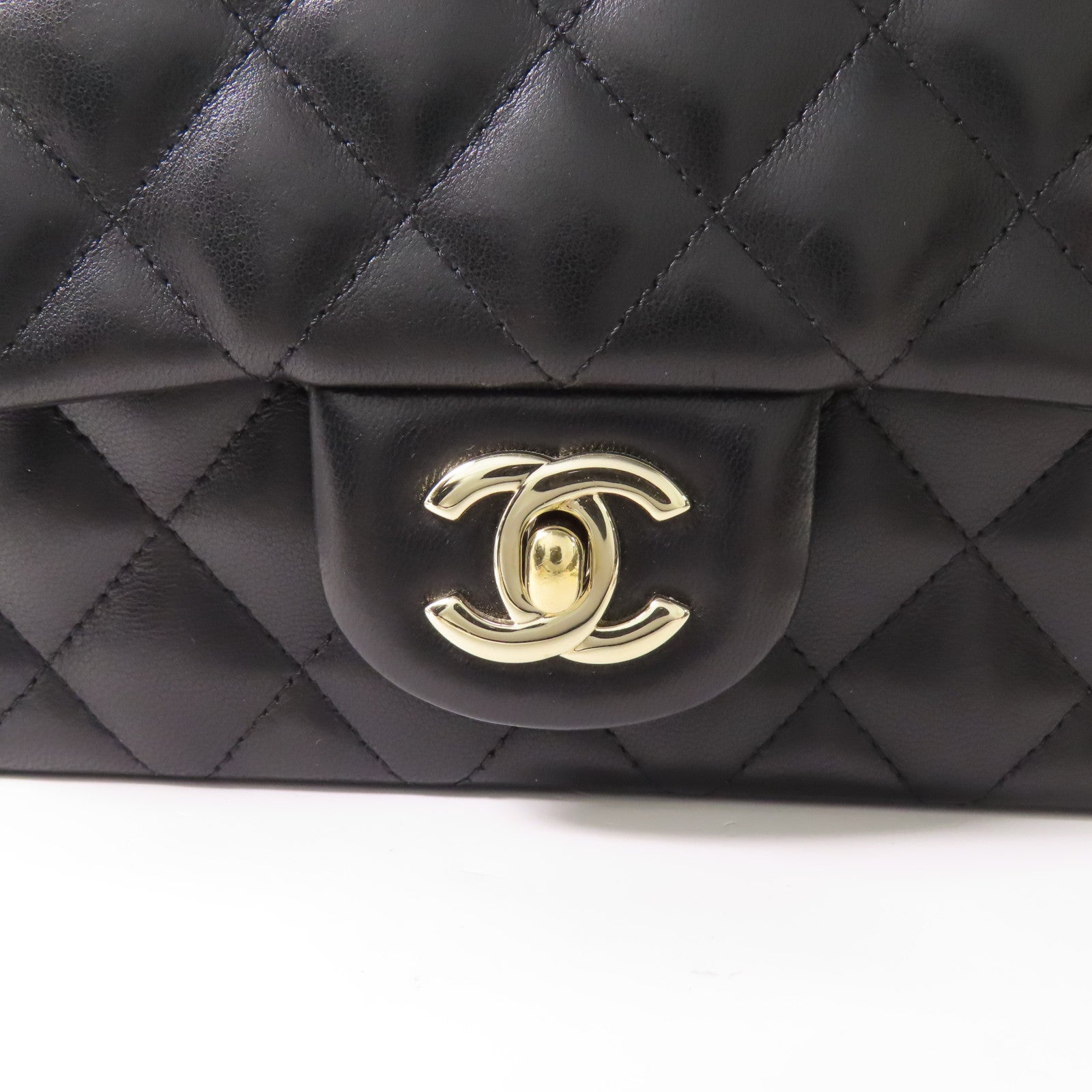 CHANEL 羊皮皮革Shoulder Bag銀扣鏈帶肩背袋