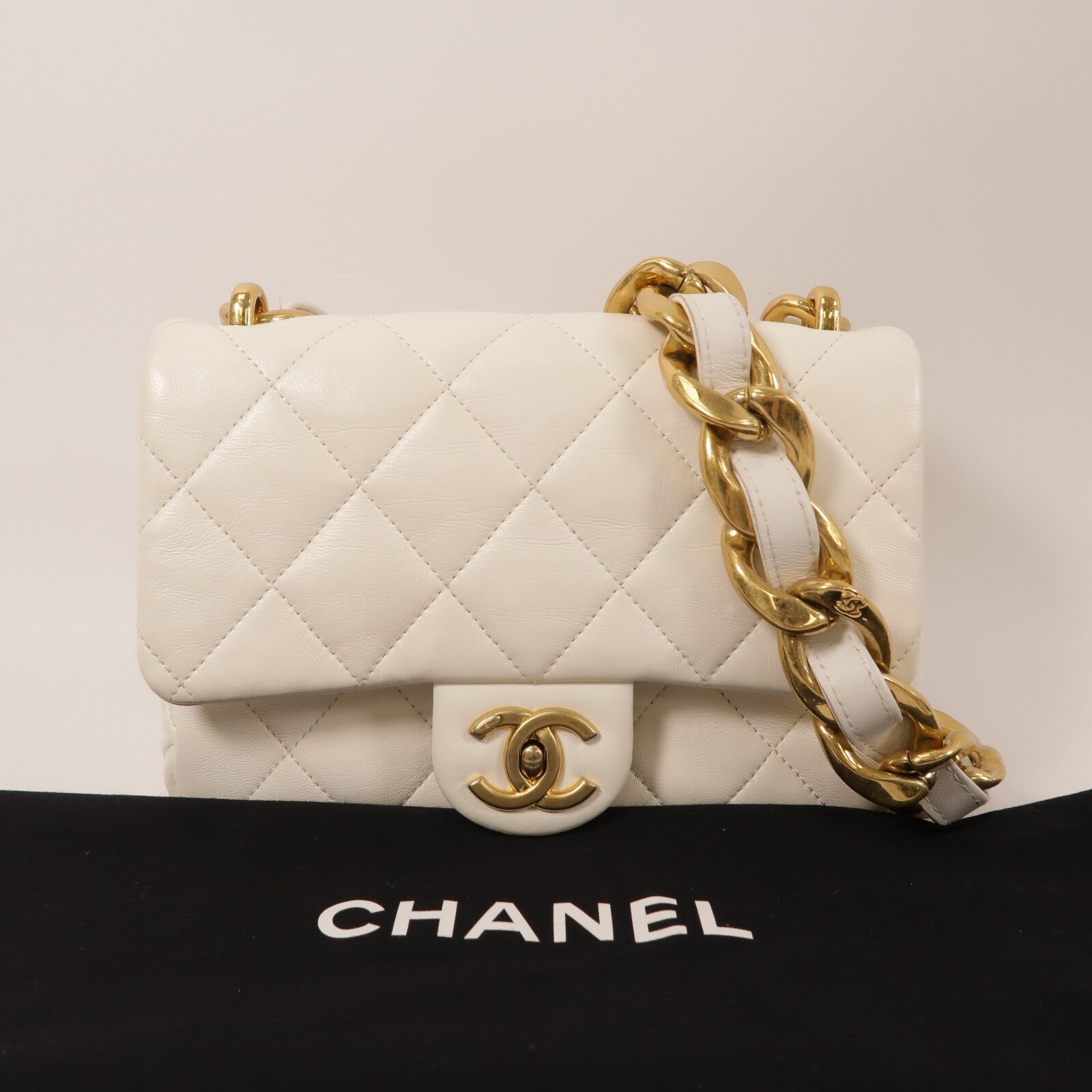 CHANEL 羊皮皮革23P Small Chunky Chain Flap Bag鏈帶肩背袋