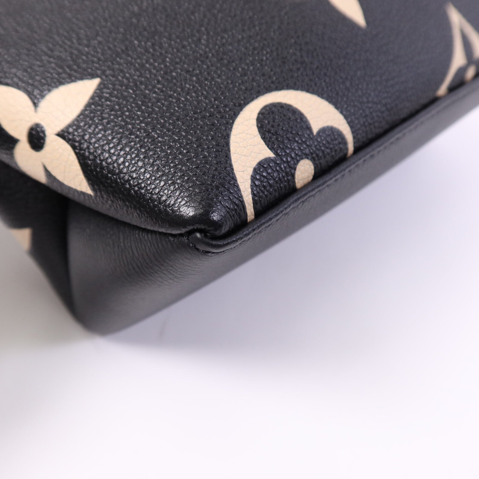 LOUIS VUITTON Monogram Empreinte Petit Palais金扣手挽肩背兩用袋