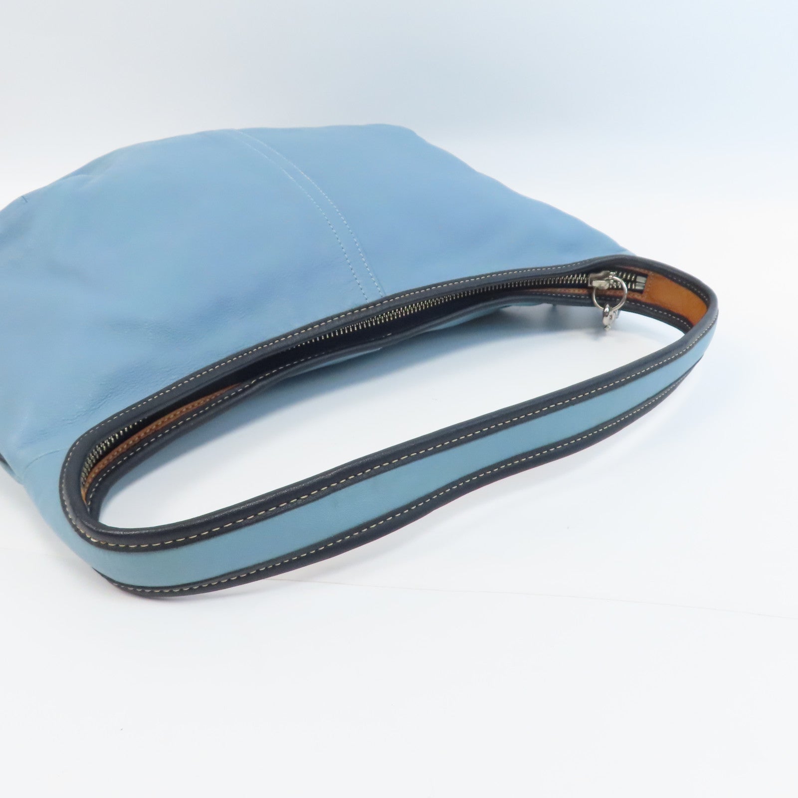 COACH 【激減優惠】牛皮皮革Hand Bag銀扣手挽袋淺藍色