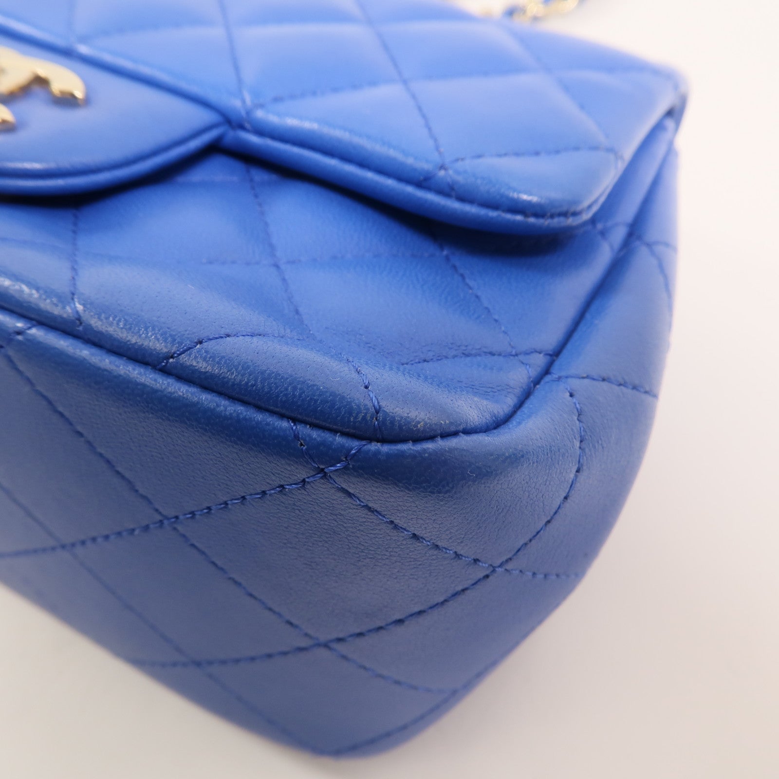 CHANEL 羊皮皮革Mini Classic 17鏈帶肩背袋