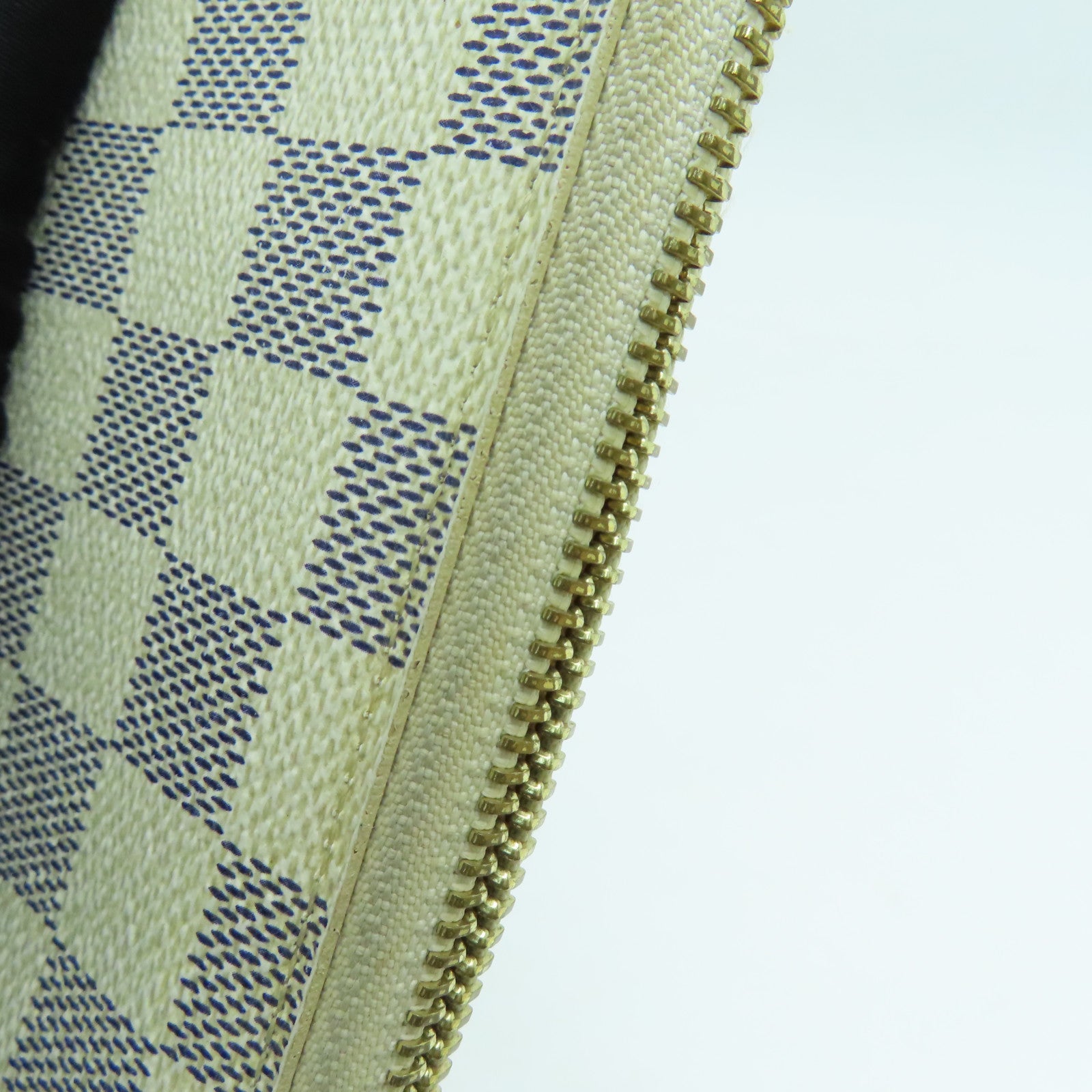 LOUIS VUITTON 【激減優惠】Damier Azur Zippy Wallet金扣錢包白色