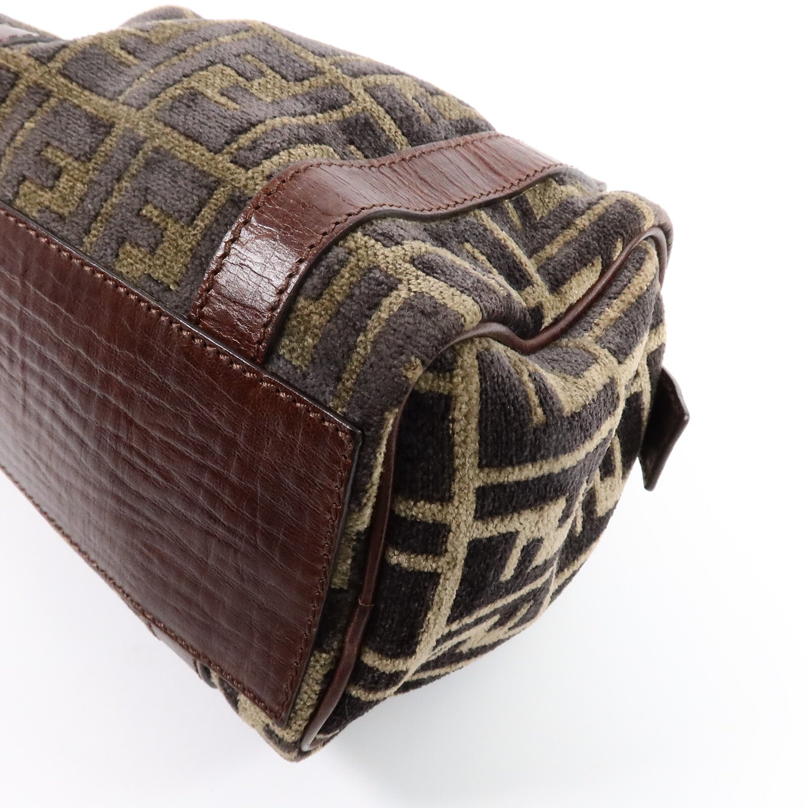 FENDI 天鵝絨Zucca Boston手挽袋