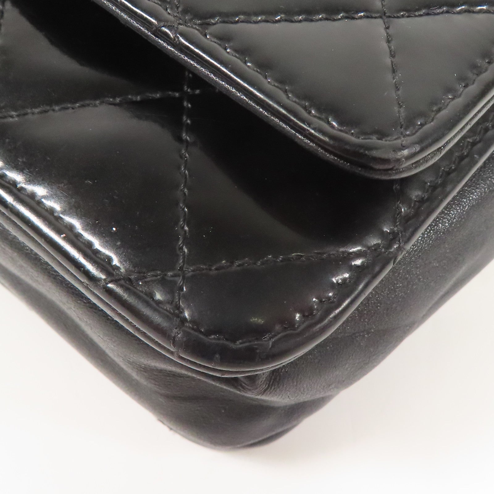 CHANEL 漆皮皮革WOC Wallet On Chain銀扣鏈帶肩背袋