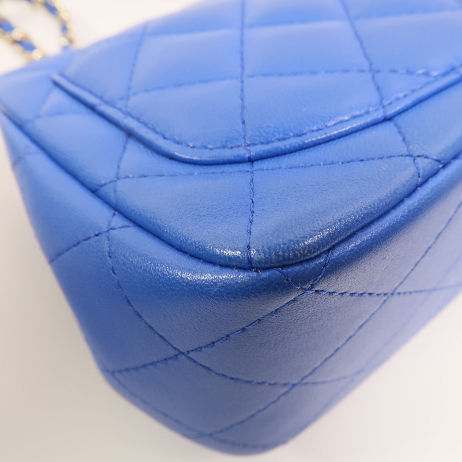 CHANEL 羊皮皮革Mini Classic 17鏈帶肩背袋
