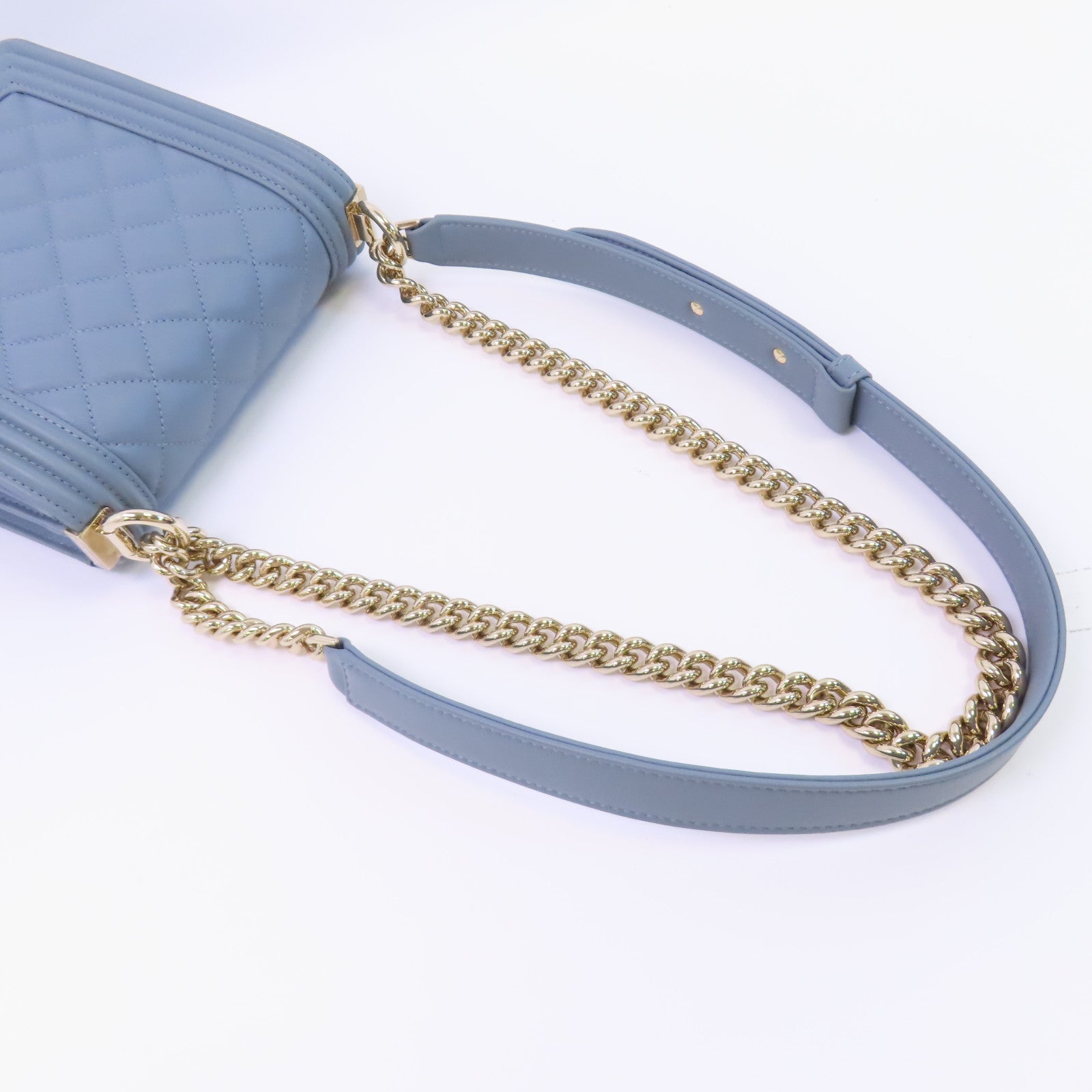 CHANEL 牛皮皮革Boy North South金扣鏈帶肩背袋