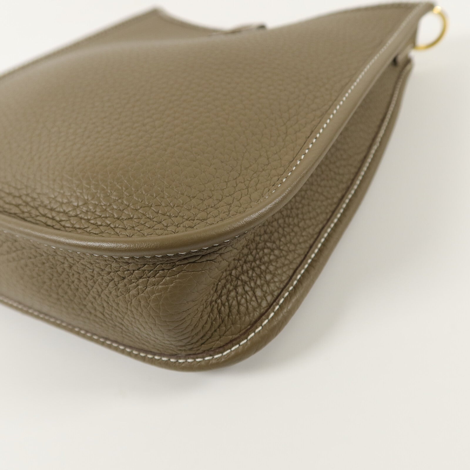 HERMES Clemence皮革Evelyne TPM肩背袋Etoupe