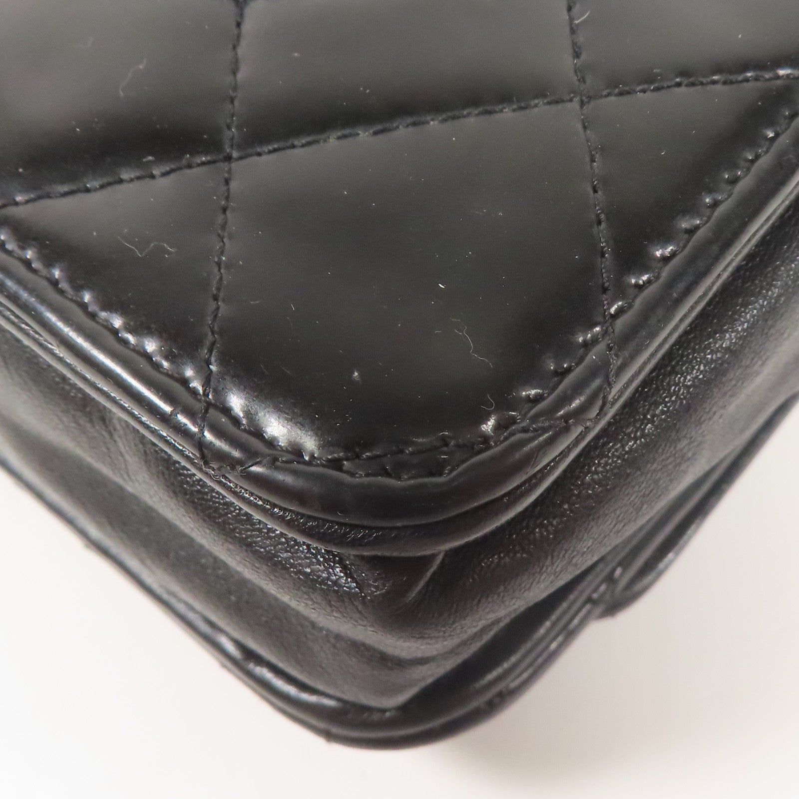 CHANEL 漆皮皮革WOC Wallet On Chain銀扣鏈帶肩背袋