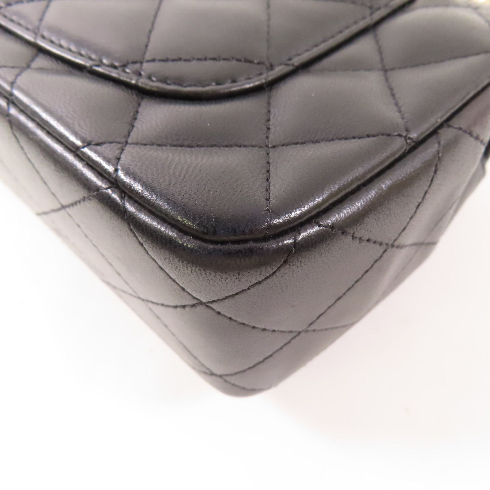 CHANEL 羊皮皮革Shoulder Bag銀扣鏈帶肩背袋