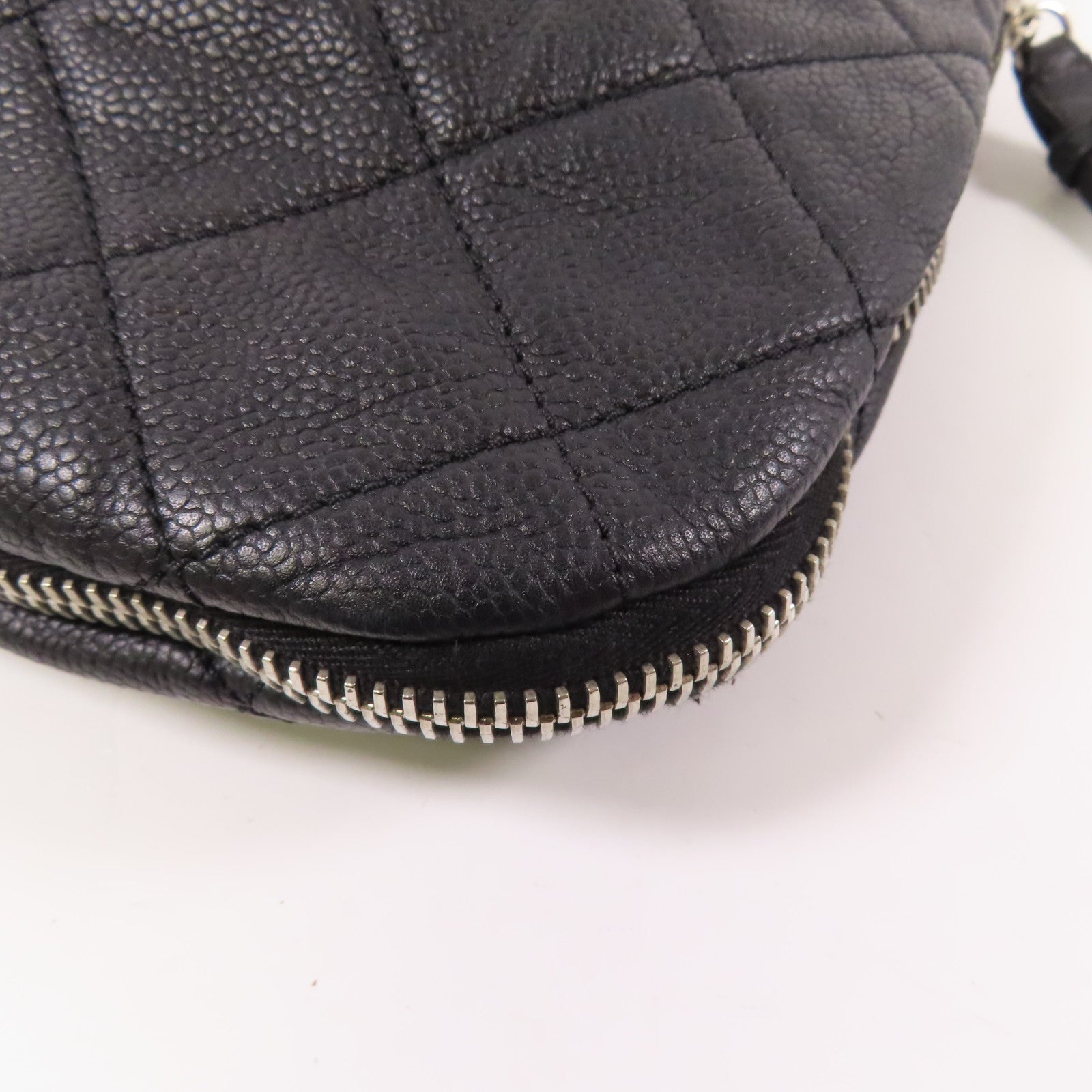 CHANEL 牛皮皮革Shoulder Bag銀扣肩背袋