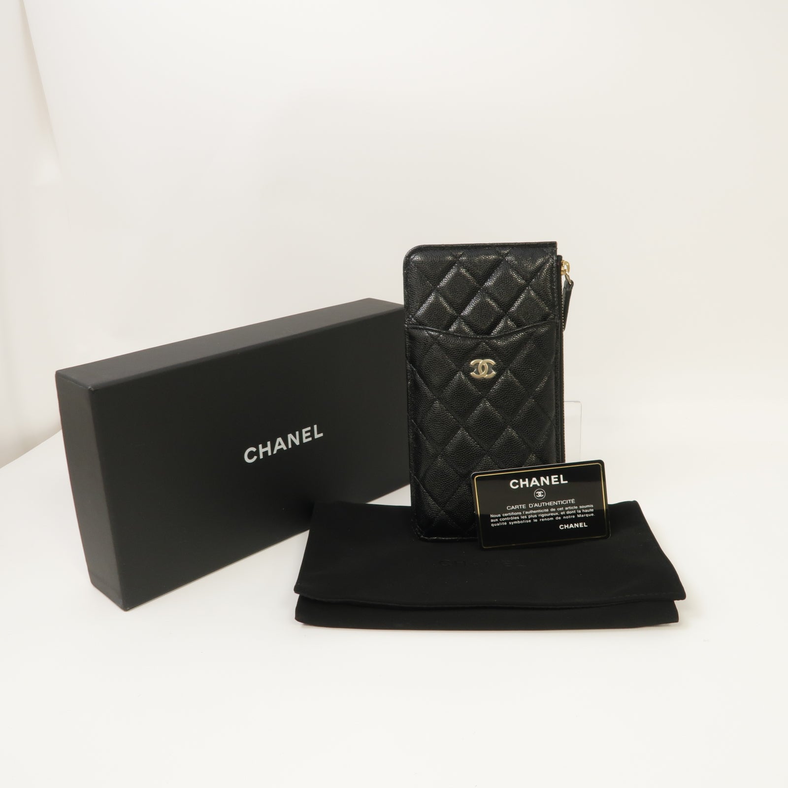 CHANEL 【激減優惠】菱格Caviar皮革Clutch Bag金扣手拿包黑色