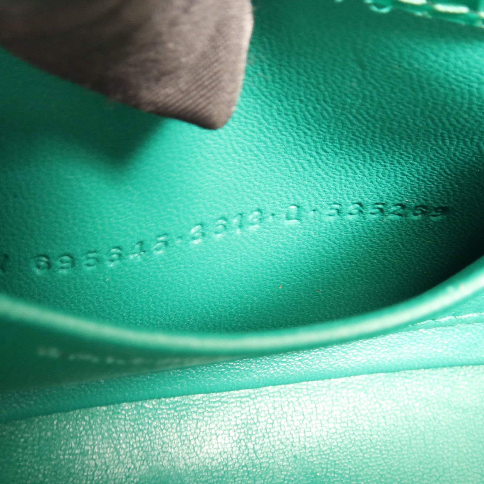 BALENCIAGA 牛皮皮革Shoulder Bag銀扣肩背袋