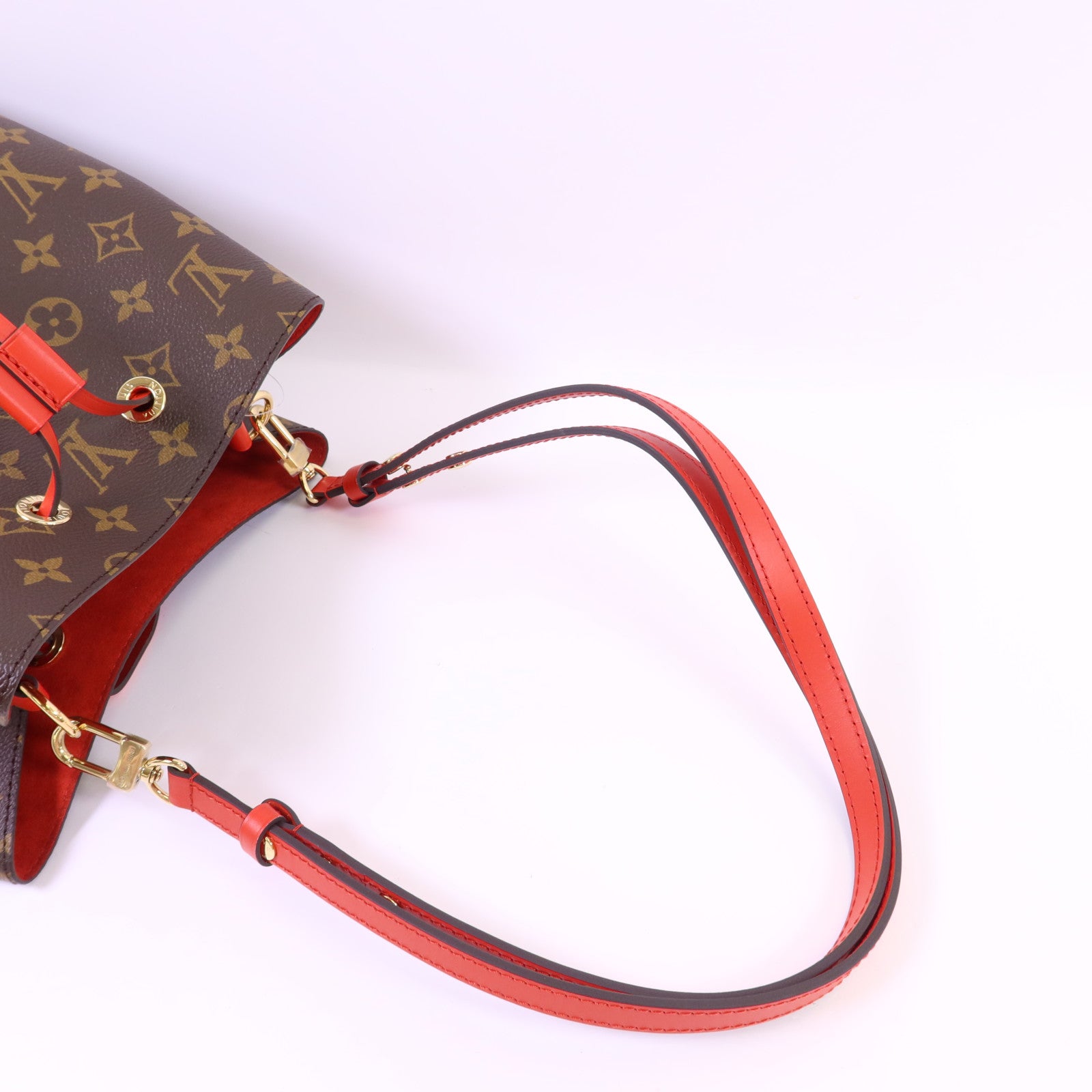 LOUIS VUITTON Monogram Neo Noe Bucket Bag金扣肩背袋