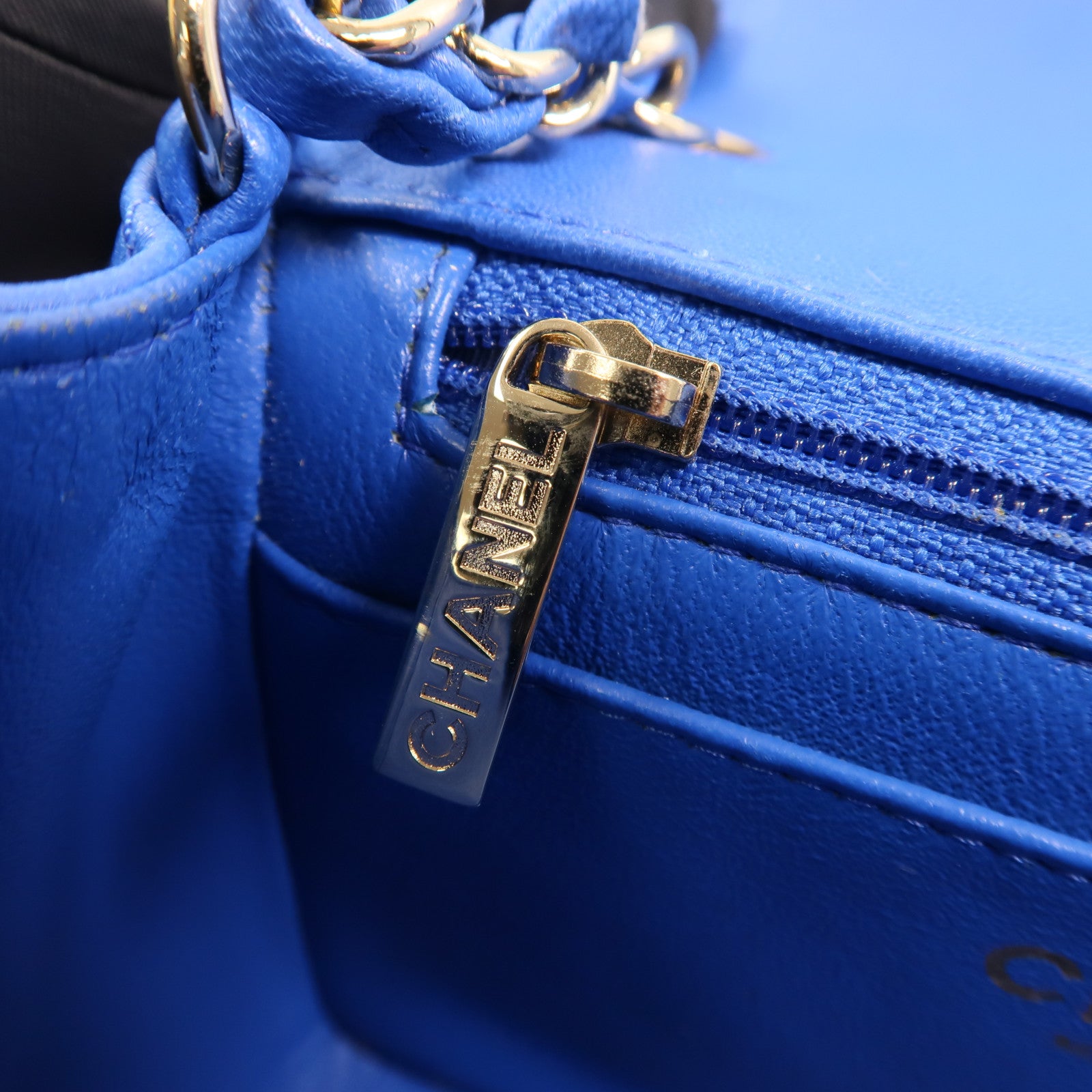 CHANEL 羊皮皮革Mini Classic 17鏈帶肩背袋
