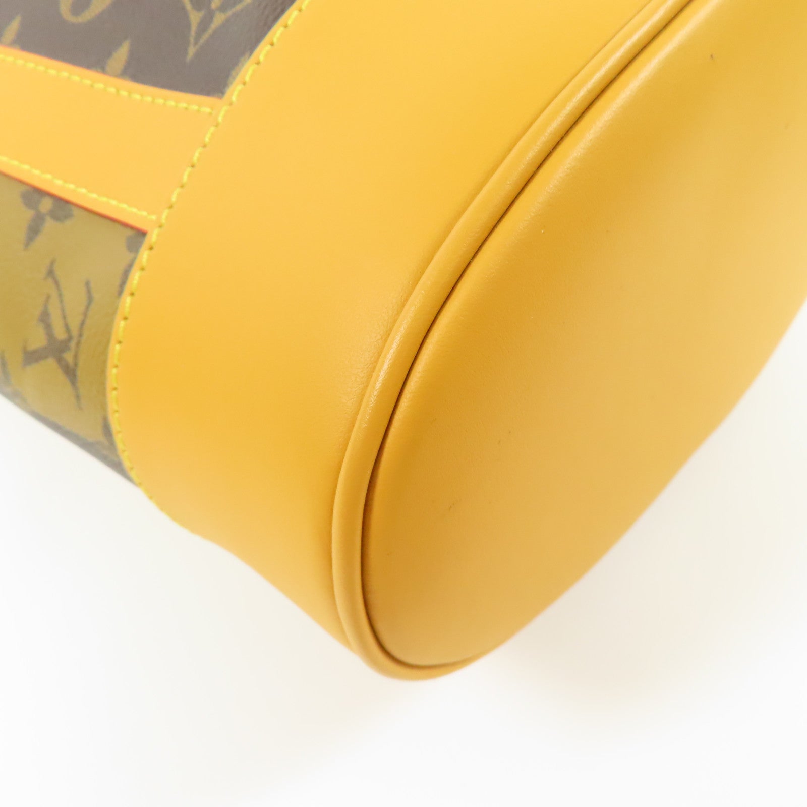 LOUIS VUITTON Monogram Stripe Nigo Randonnee金扣背包