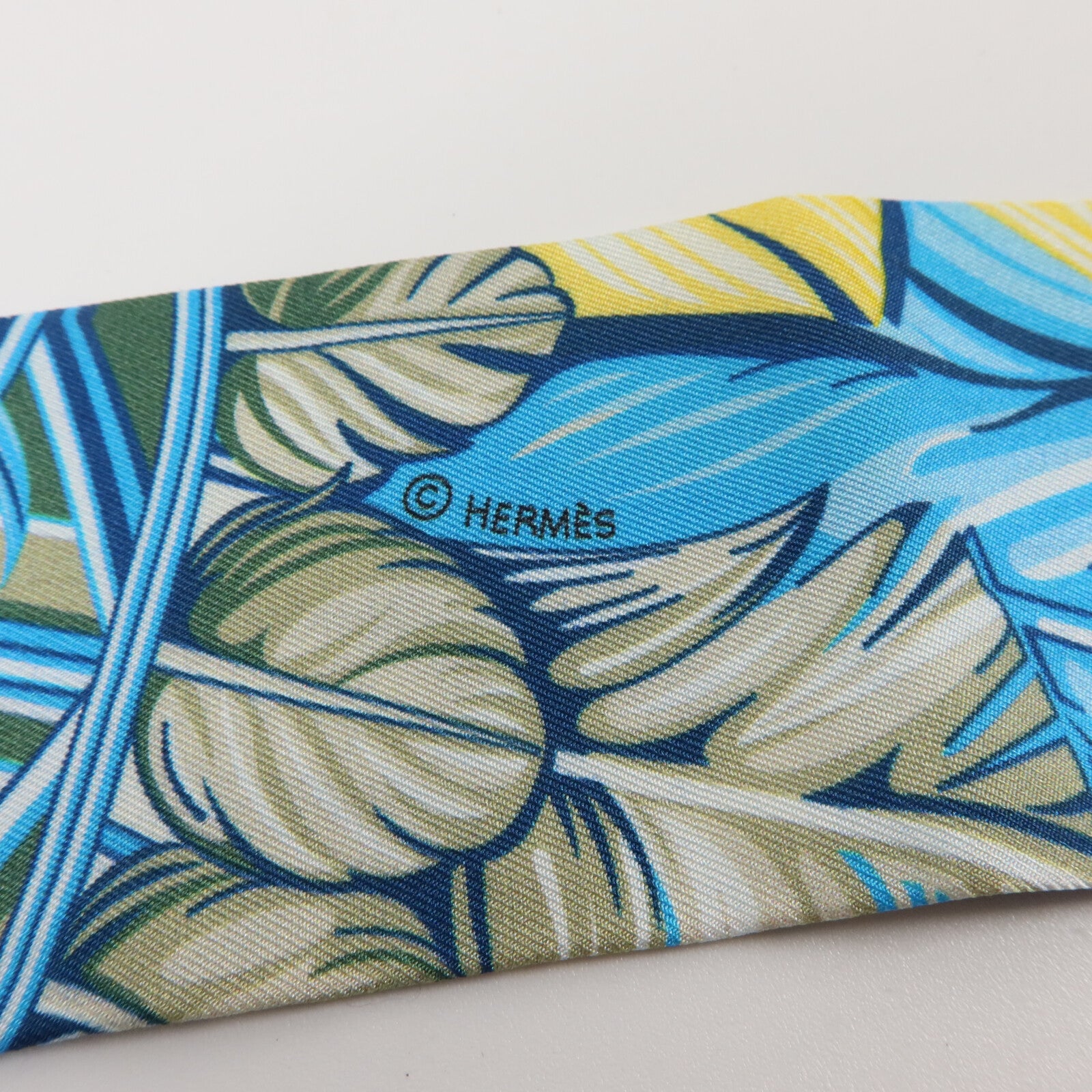 HERMES 絲質Twilly絲巾