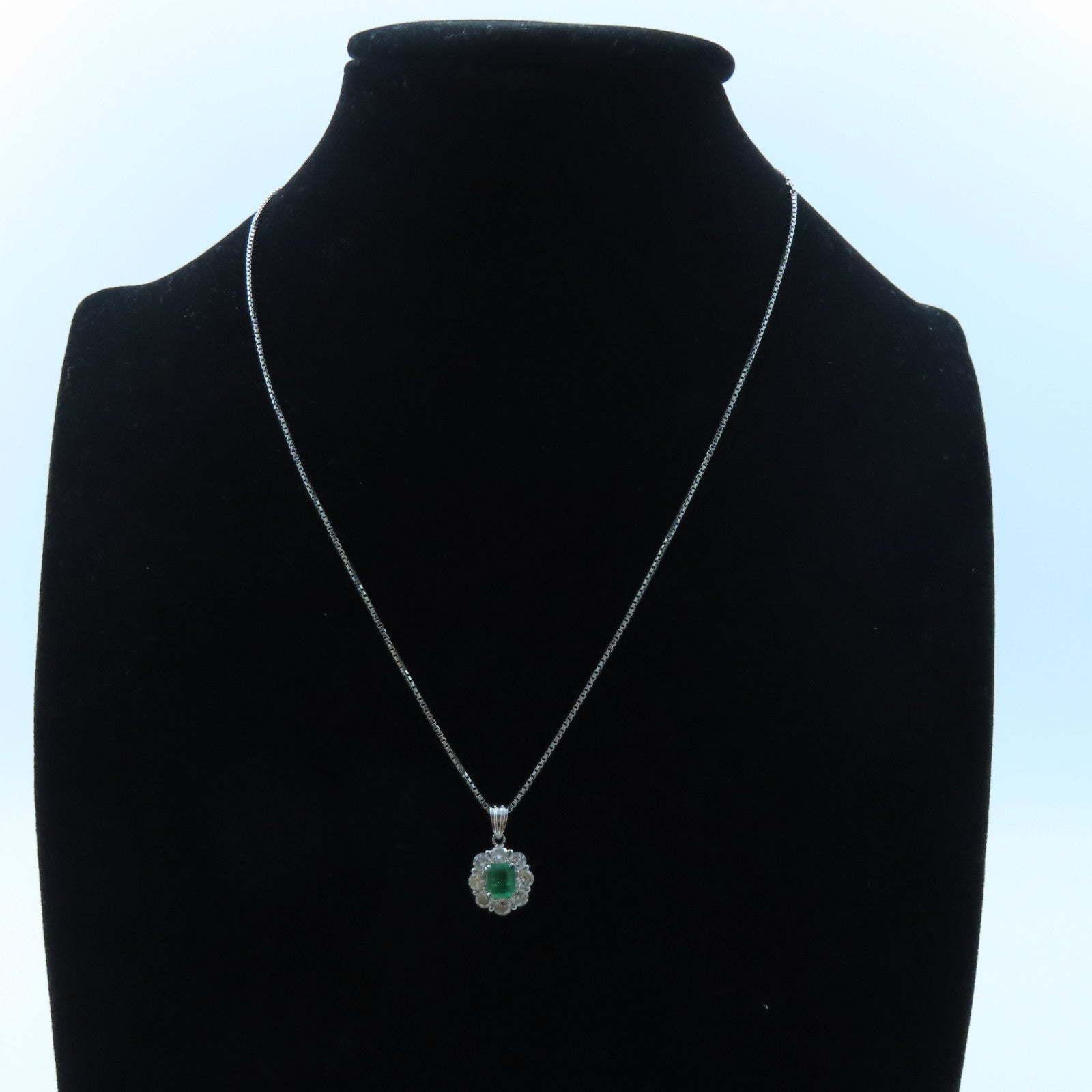 JEWELRY 【激減優惠】PT900白金/PT850白金Emerald/Diamond Necklace 0.55ct綠寶石/1.00ct鑽石項鍊#40cm