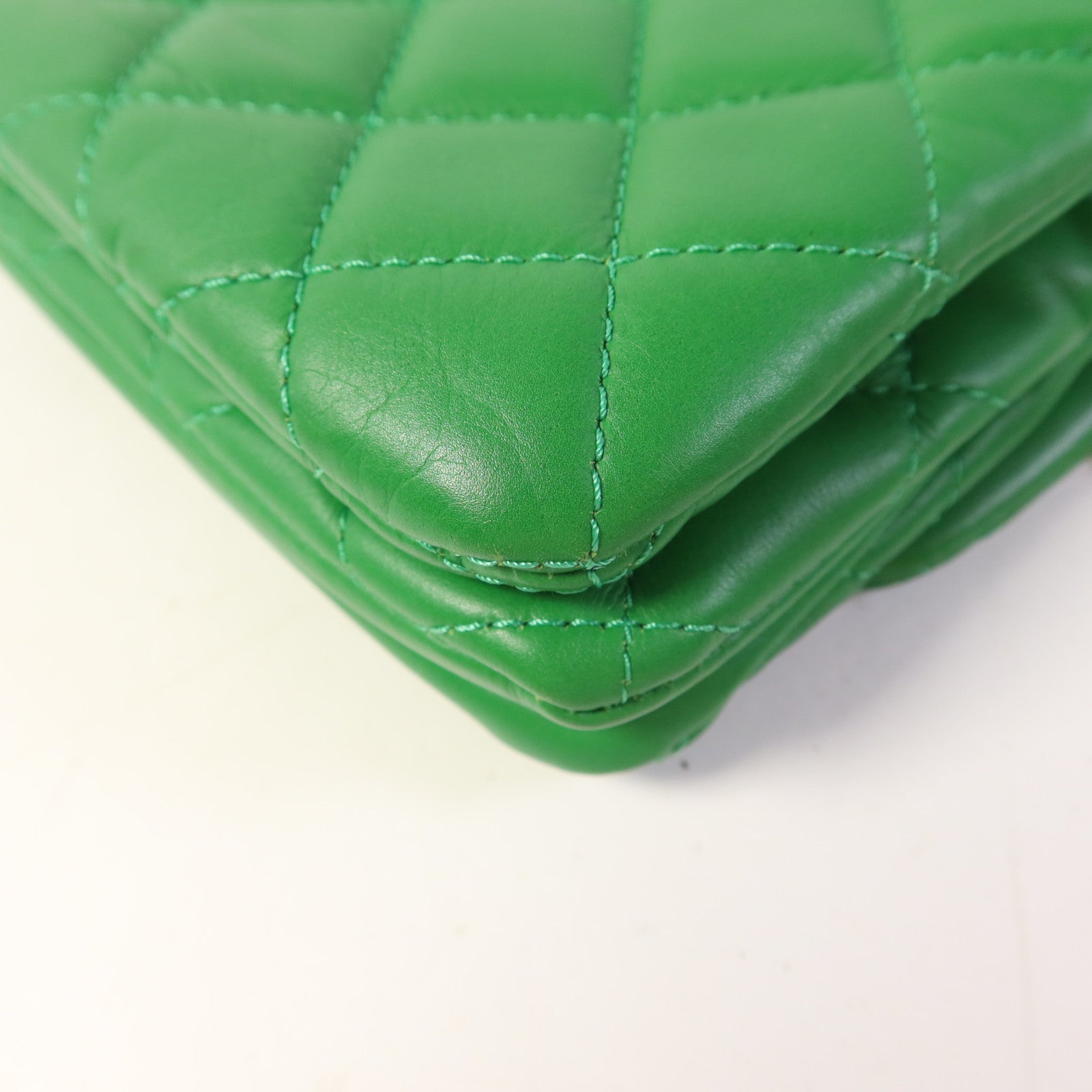 CHANEL 羊皮皮革Chain Shoulder Bag銀扣鏈帶肩背袋